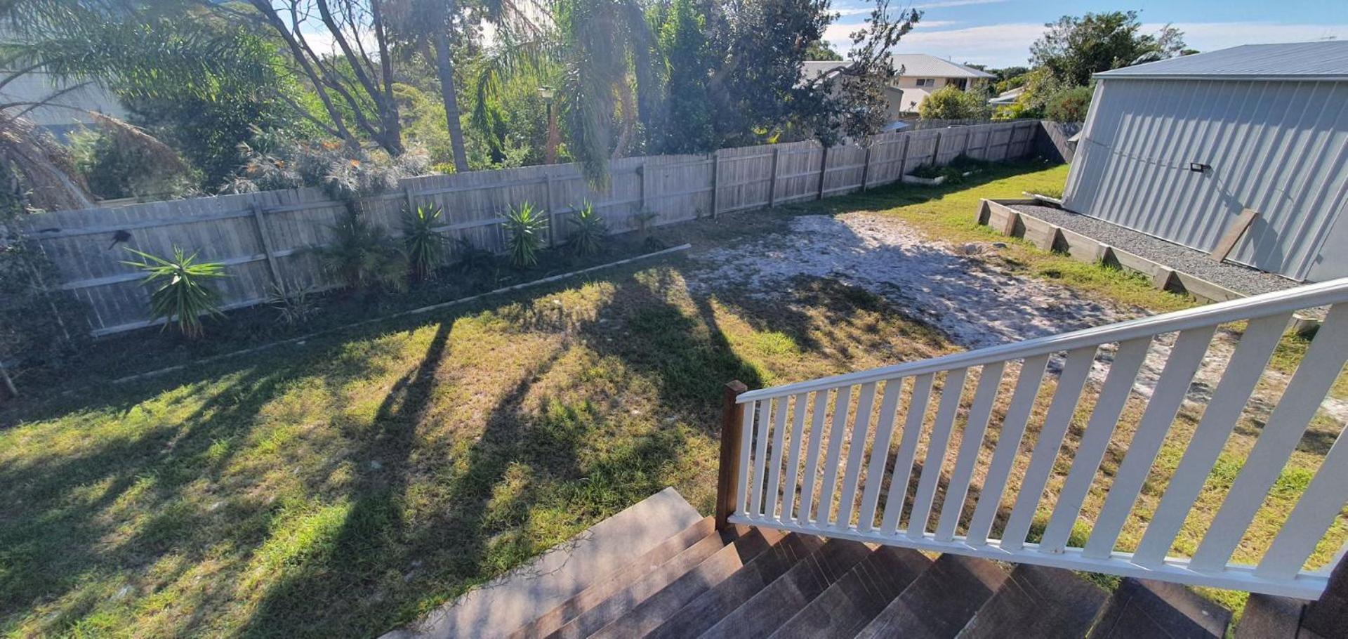 72 Bombala Crescent