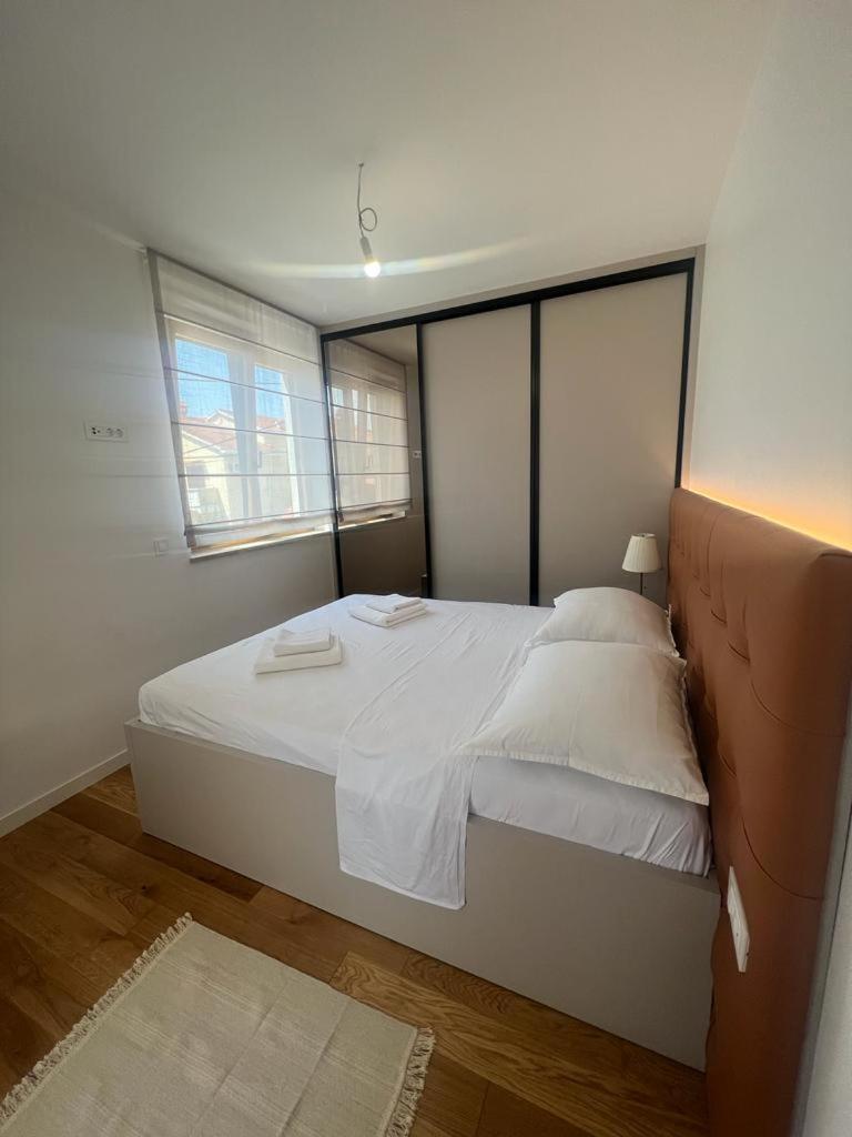 Marais Apartment
