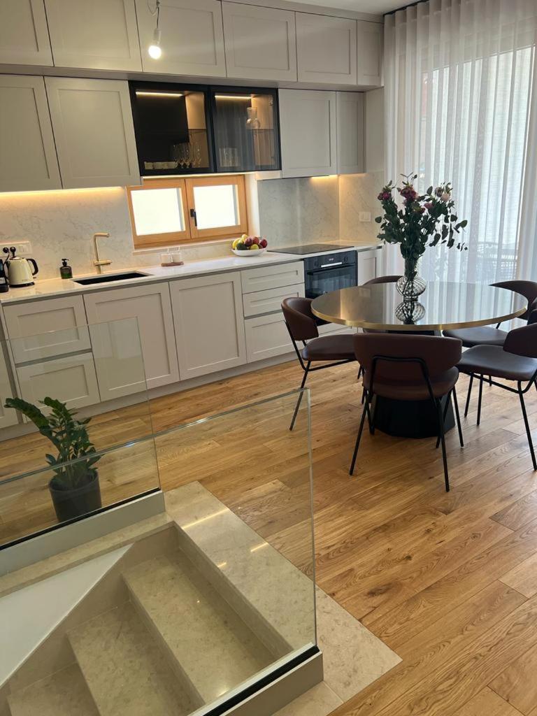 Marais Apartment