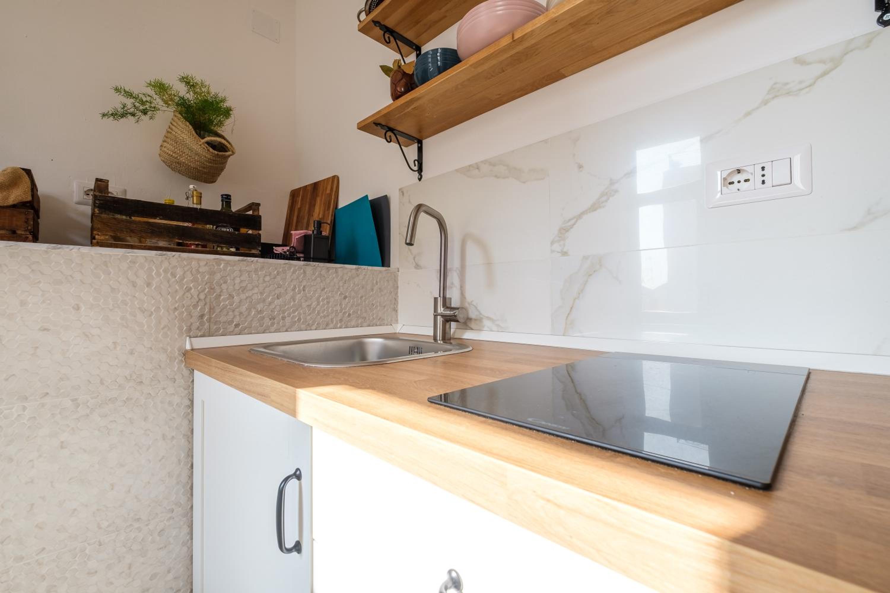 Mira casa en Spadafora — kitchen