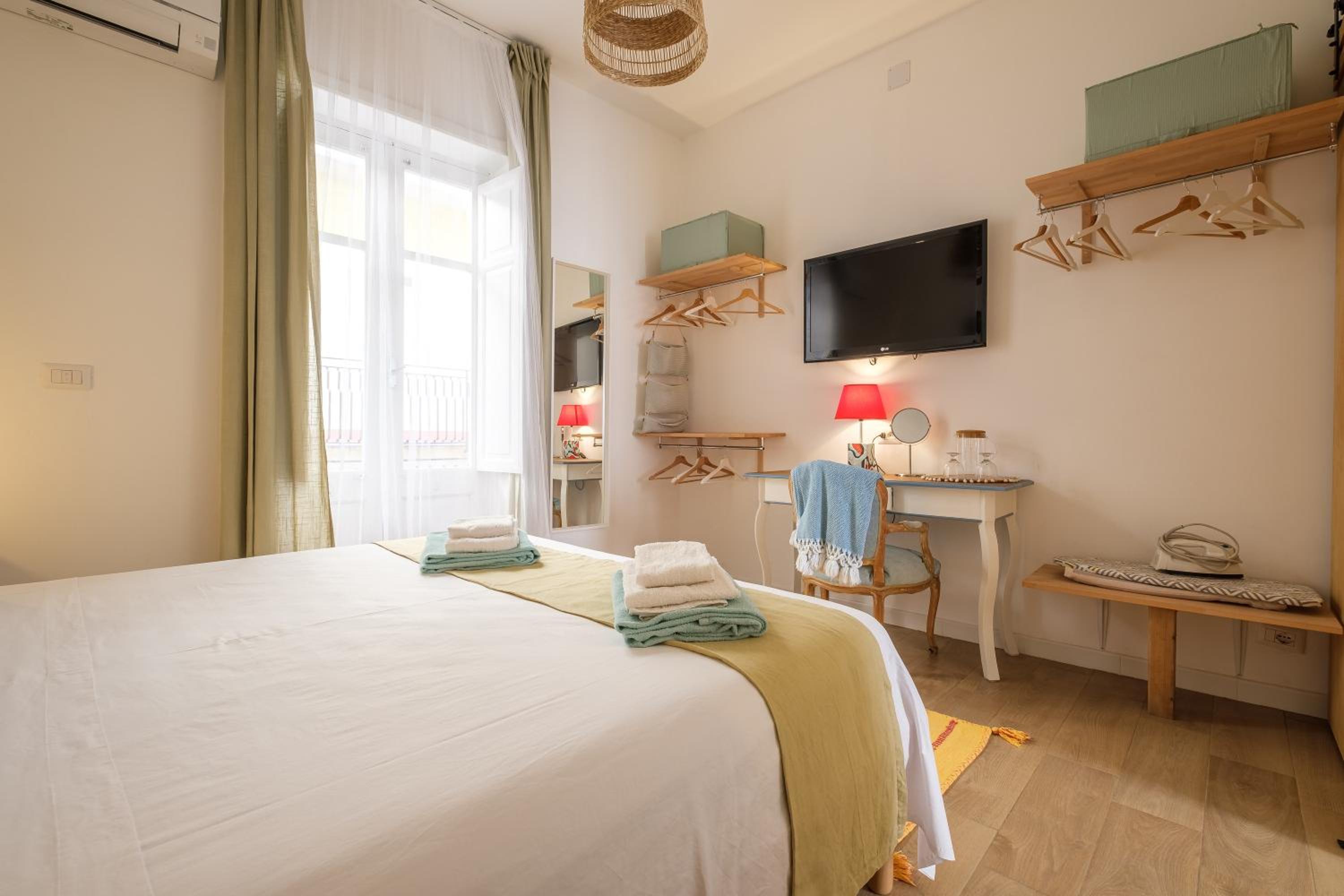 Mira casa en Spadafora — hotel room