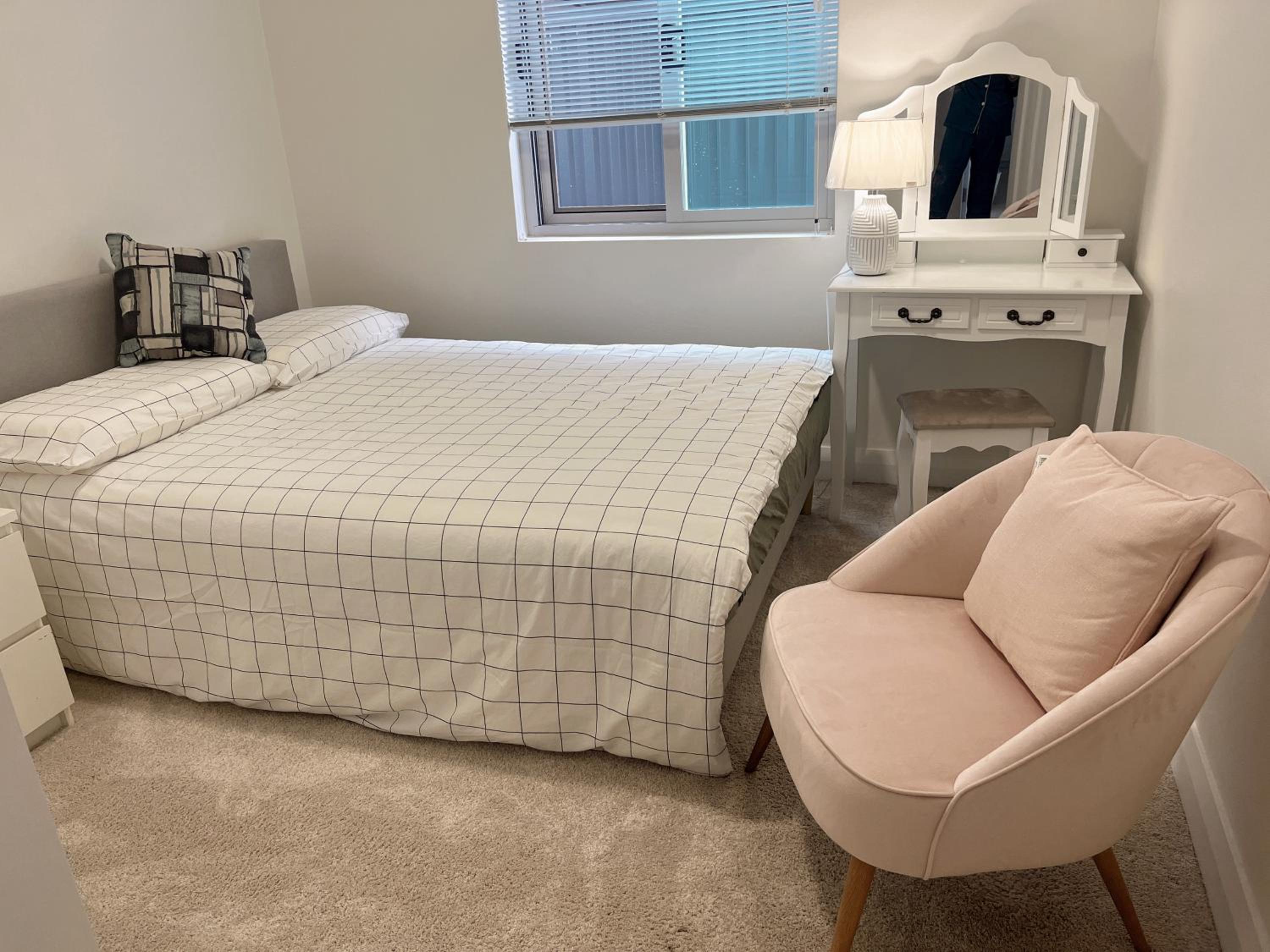 Small Room B of South Bay Beach and AirPort