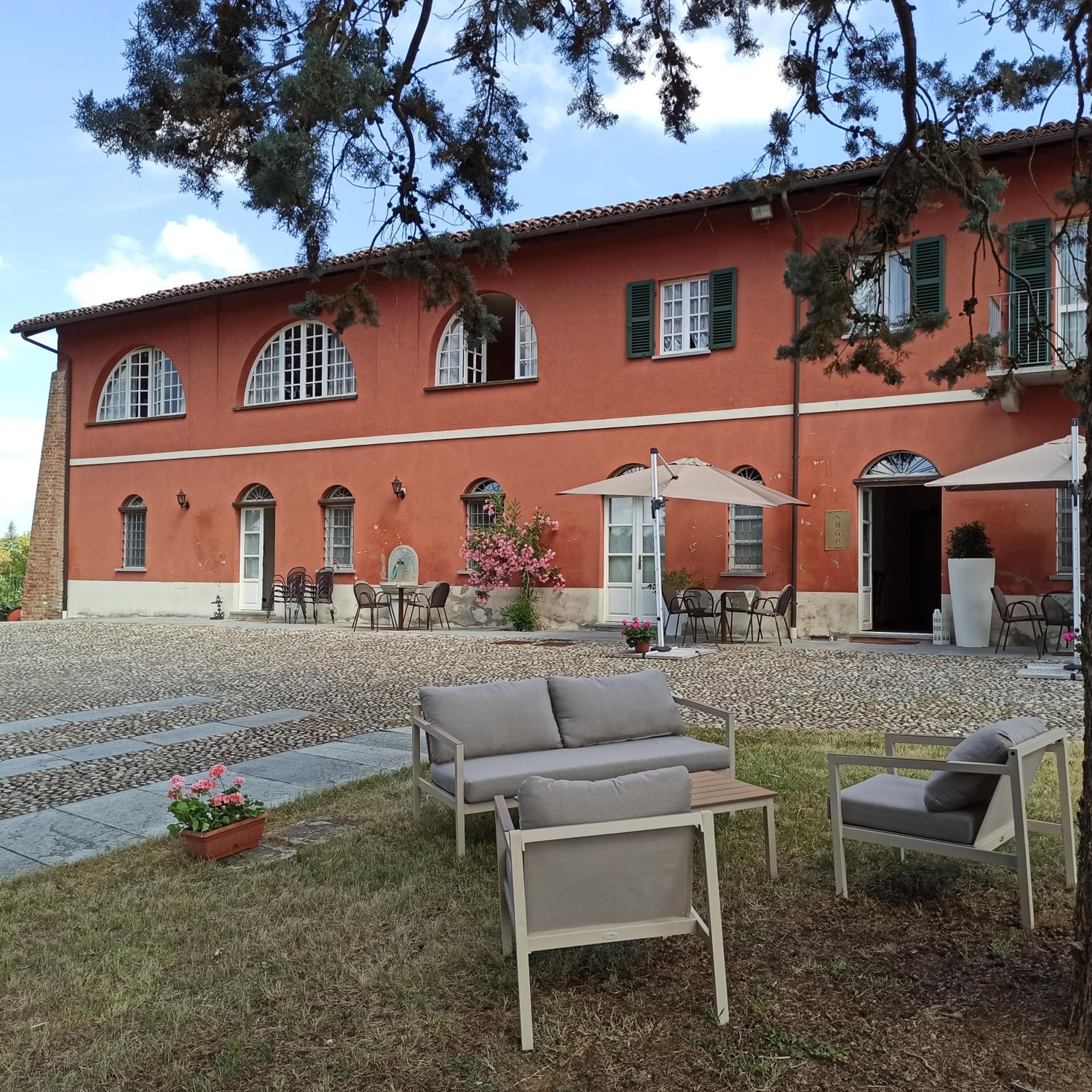 La Mondianese 