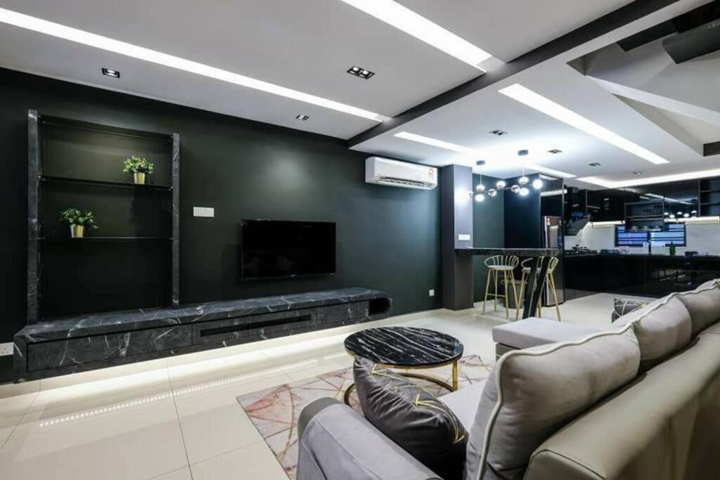 JOVIAL PREMIUM DREAMHOUSE 4ROOM 8PAX@NEAR ICONCITY photo 5