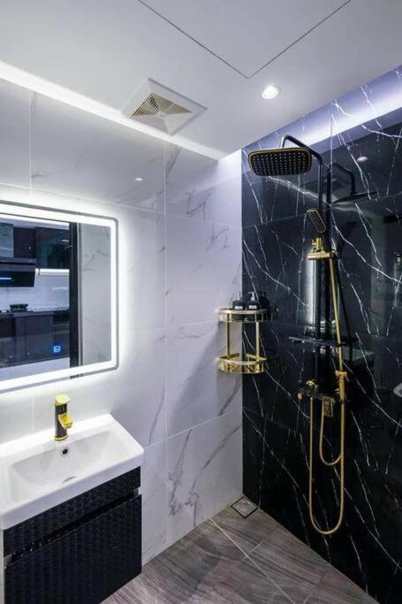 JOVIAL PREMIUM DREAMHOUSE 4ROOM 8PAX@NEAR ICONCITY photo 7