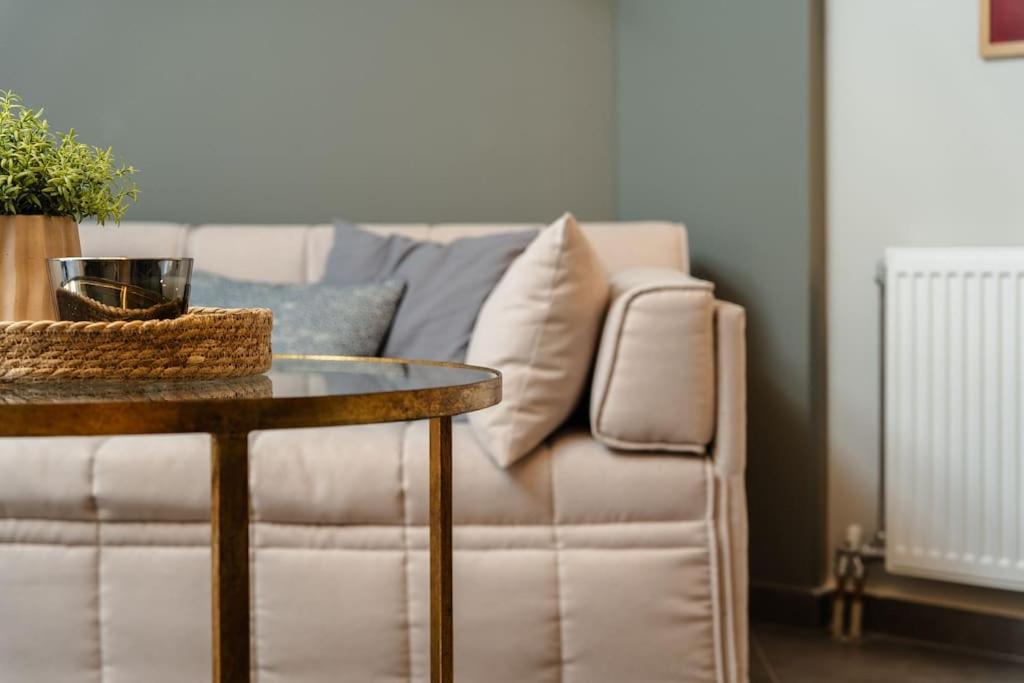 Stylish 1BD Apt in Elliniko