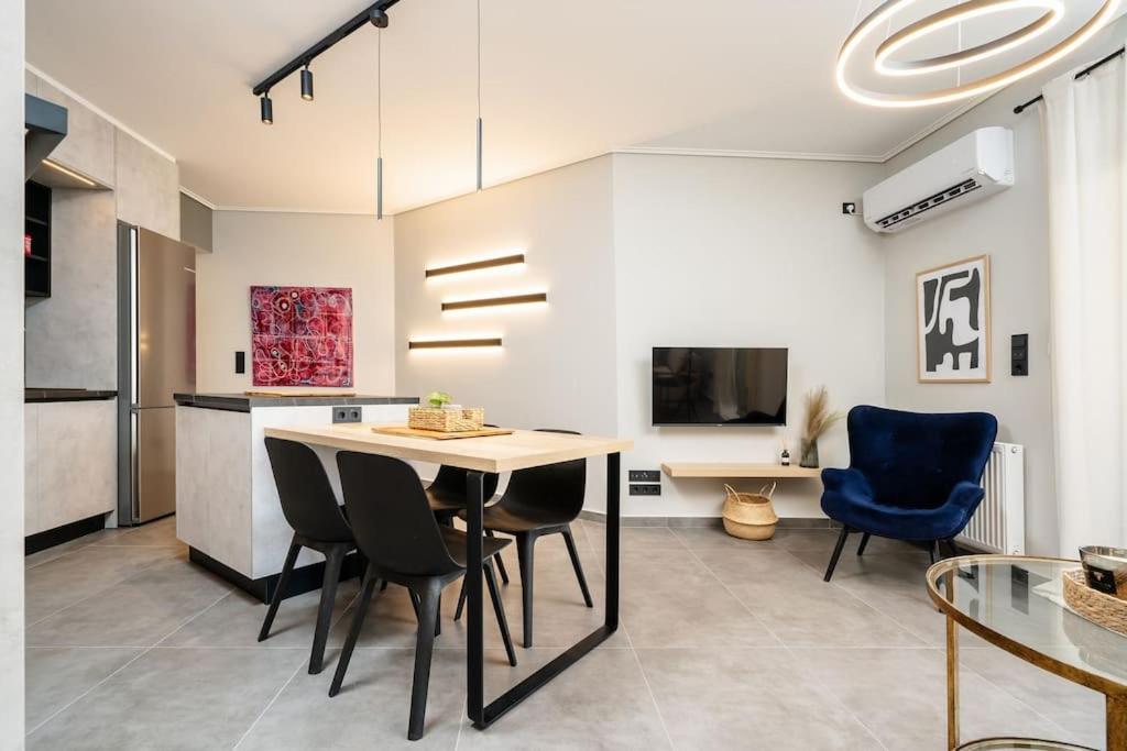 Stylish 1BD Apt in Elliniko