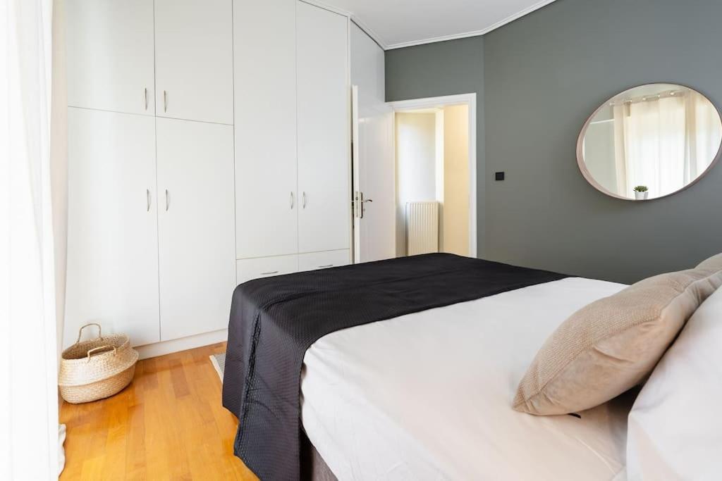 Stylish 1BD Apt in Elliniko