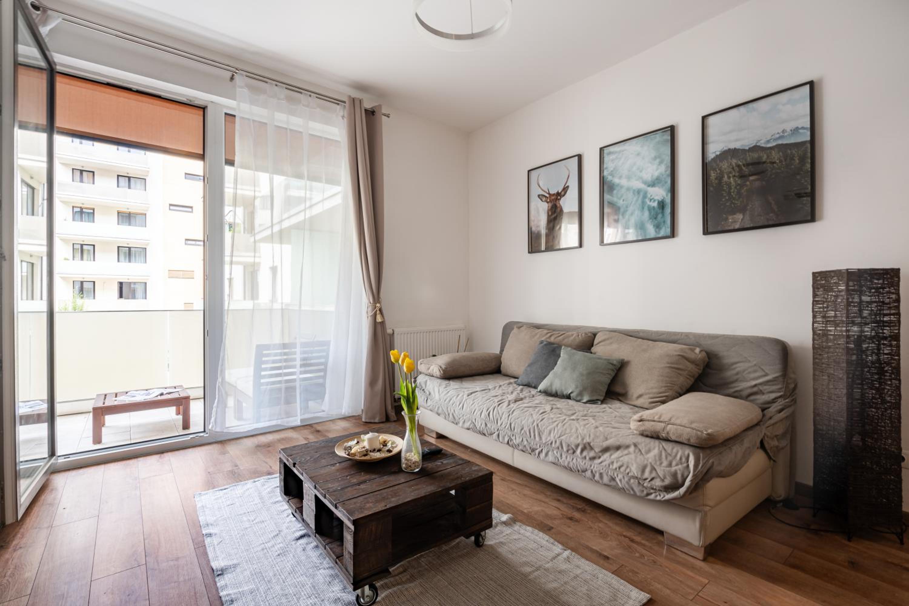 Russet Lodge Apartment view 3