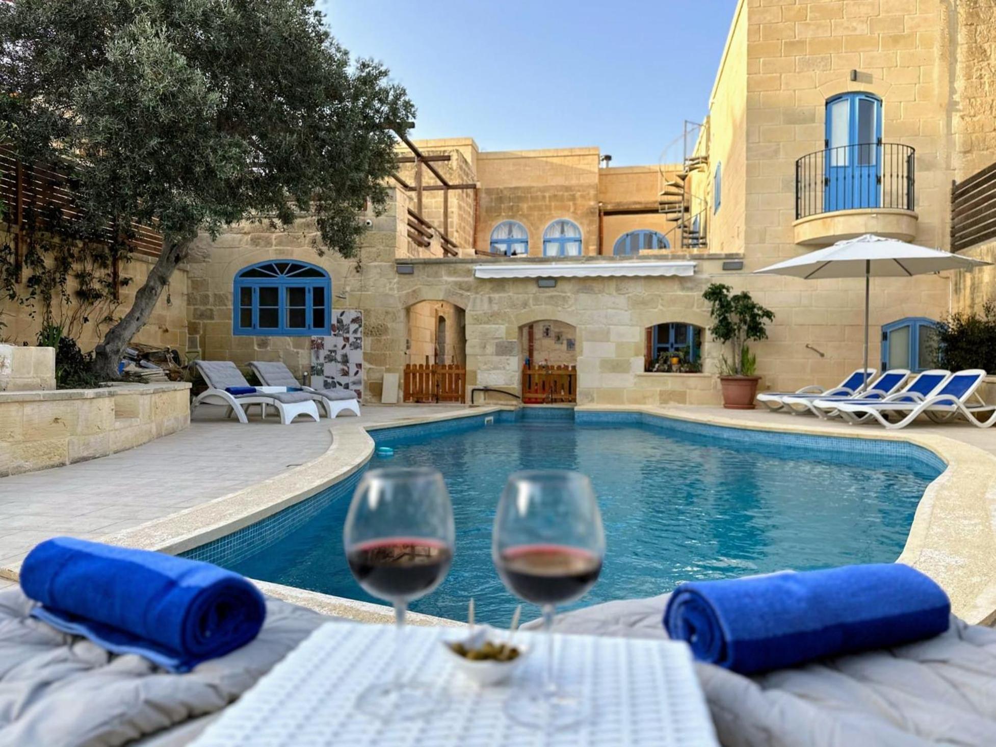 Ta' Ġilarda Boutique Living view 2