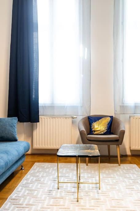 Venus Apartments - Gozsdu court III