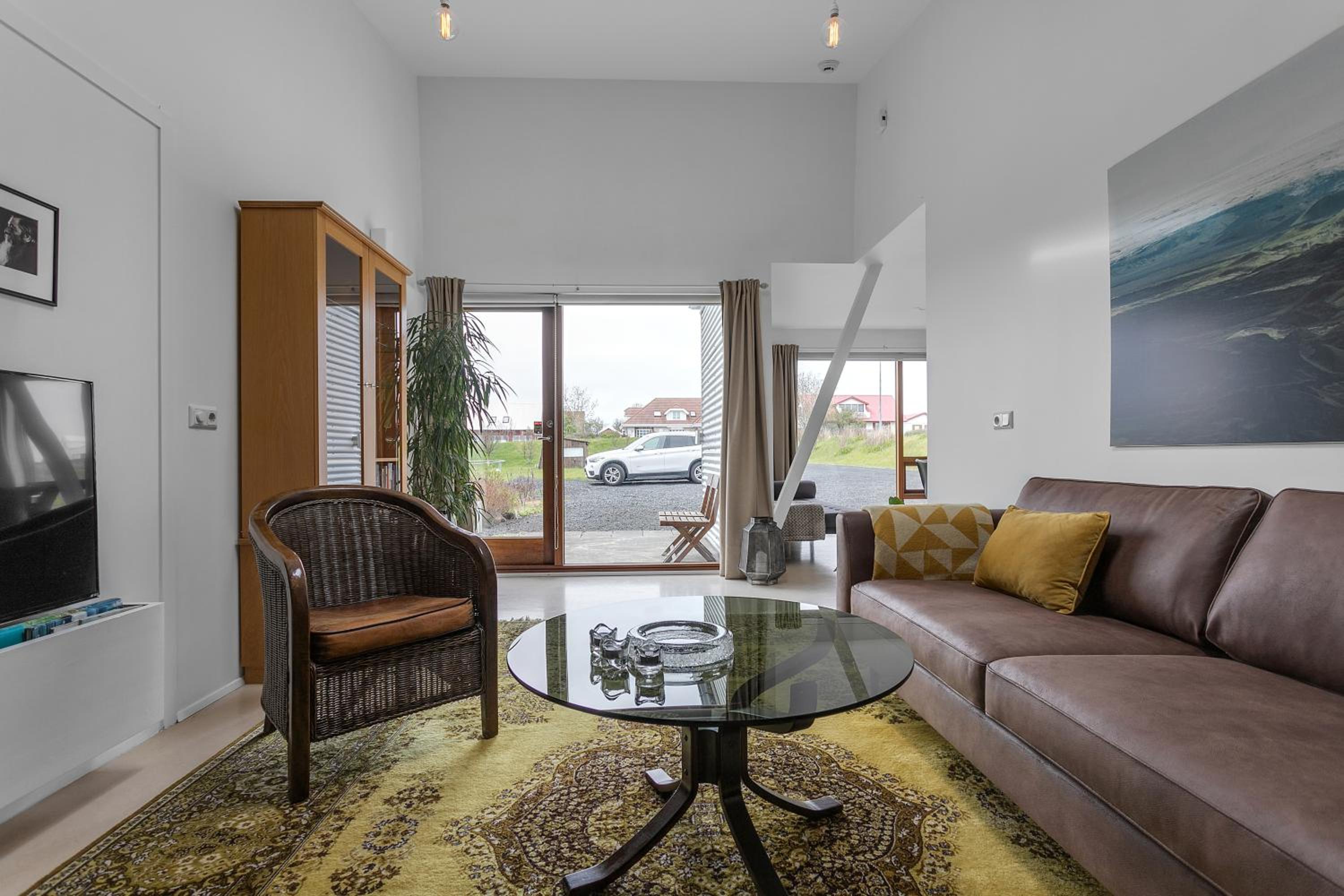 Eyvindarholt Guesthouse