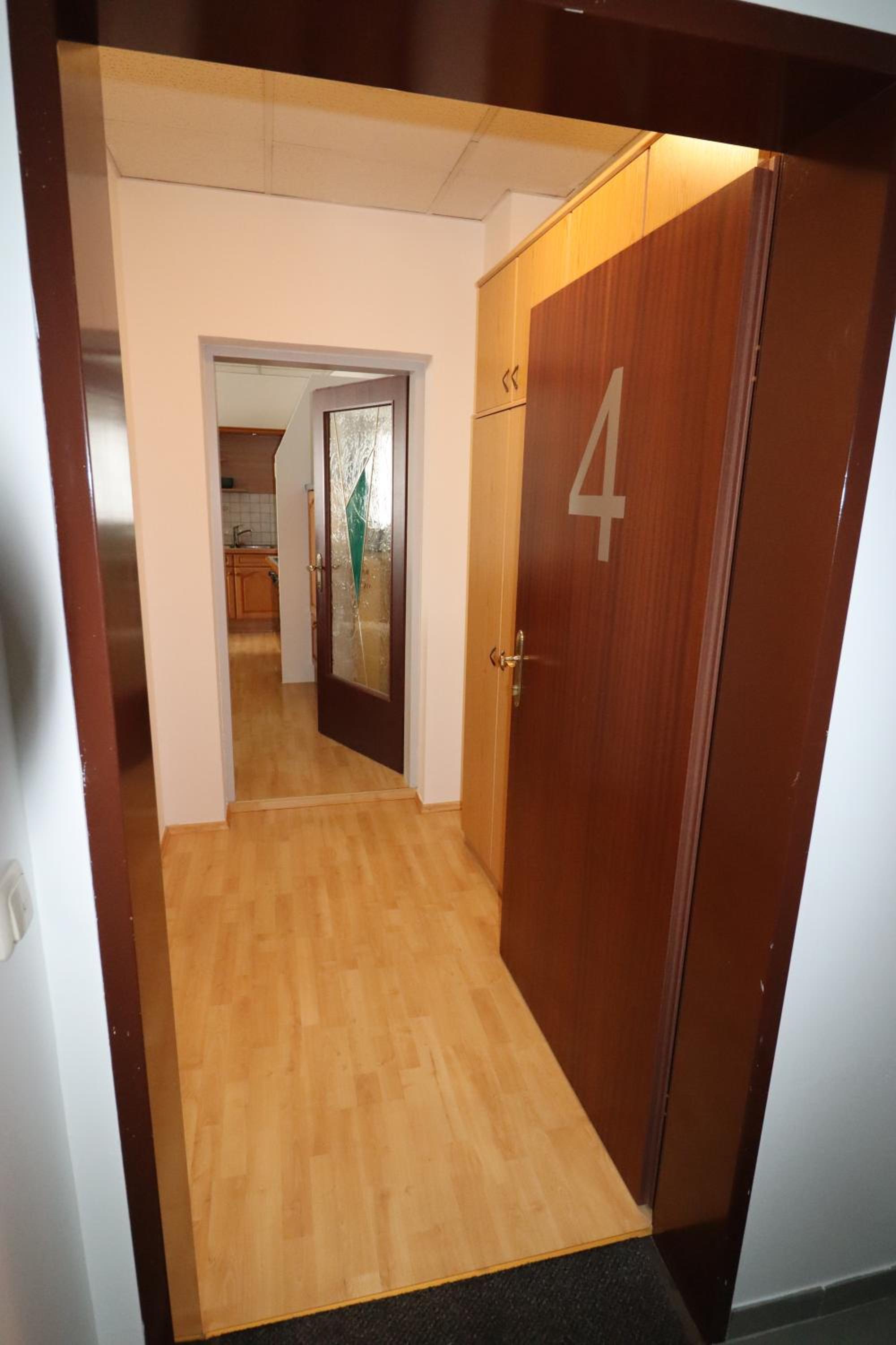 Photo 51
