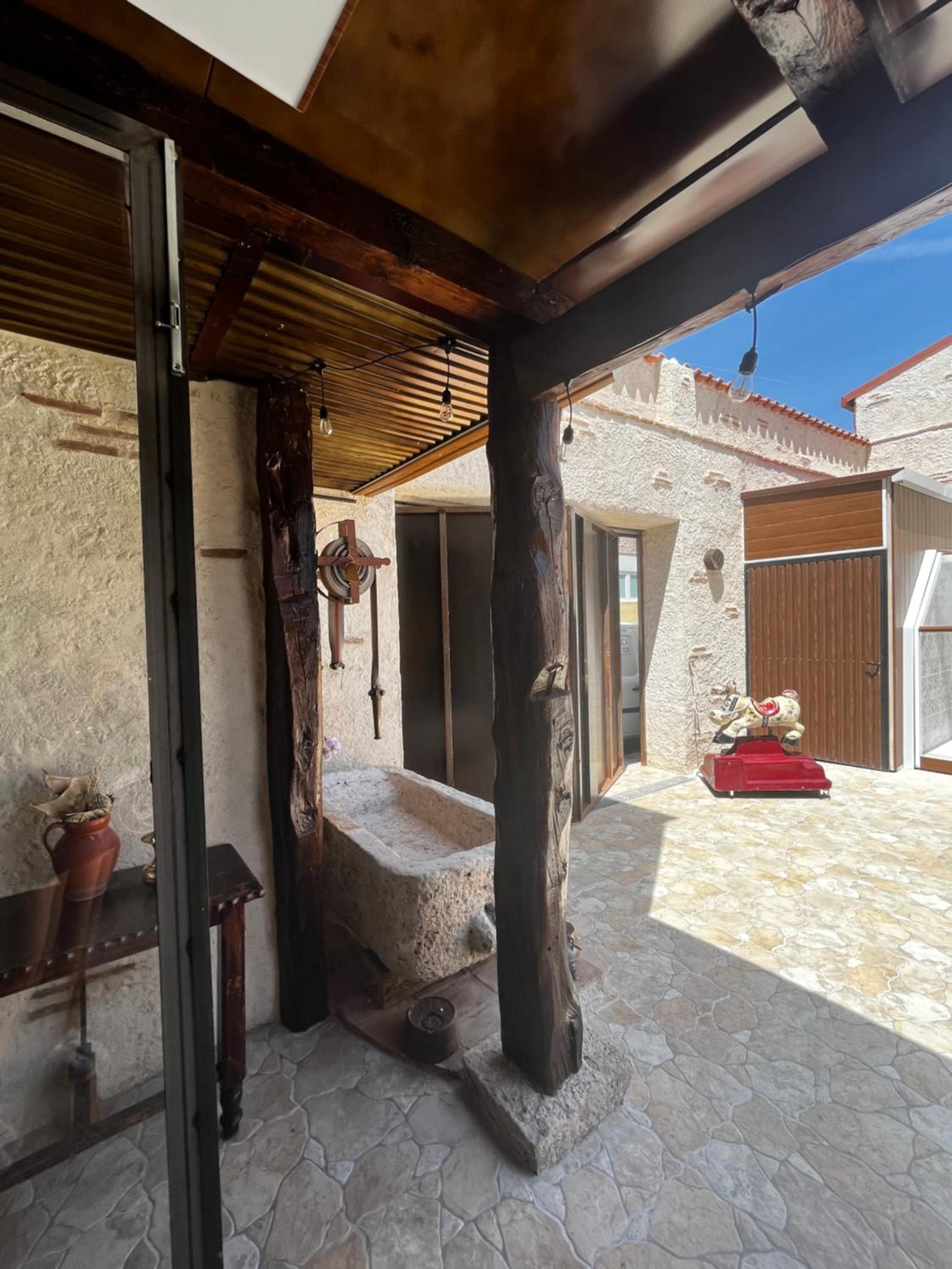 CASA RUINA