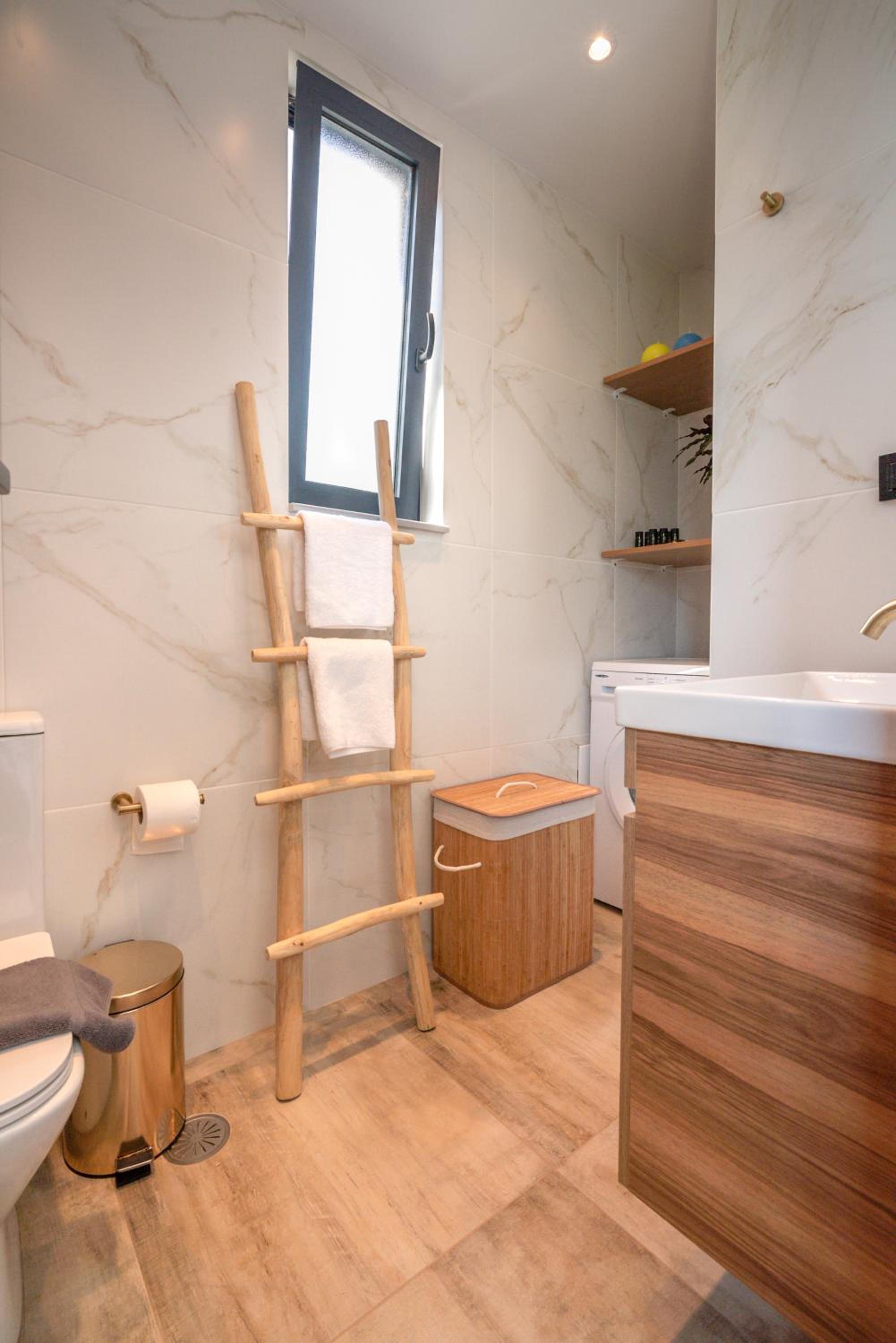 Cavos Luxury Apartments