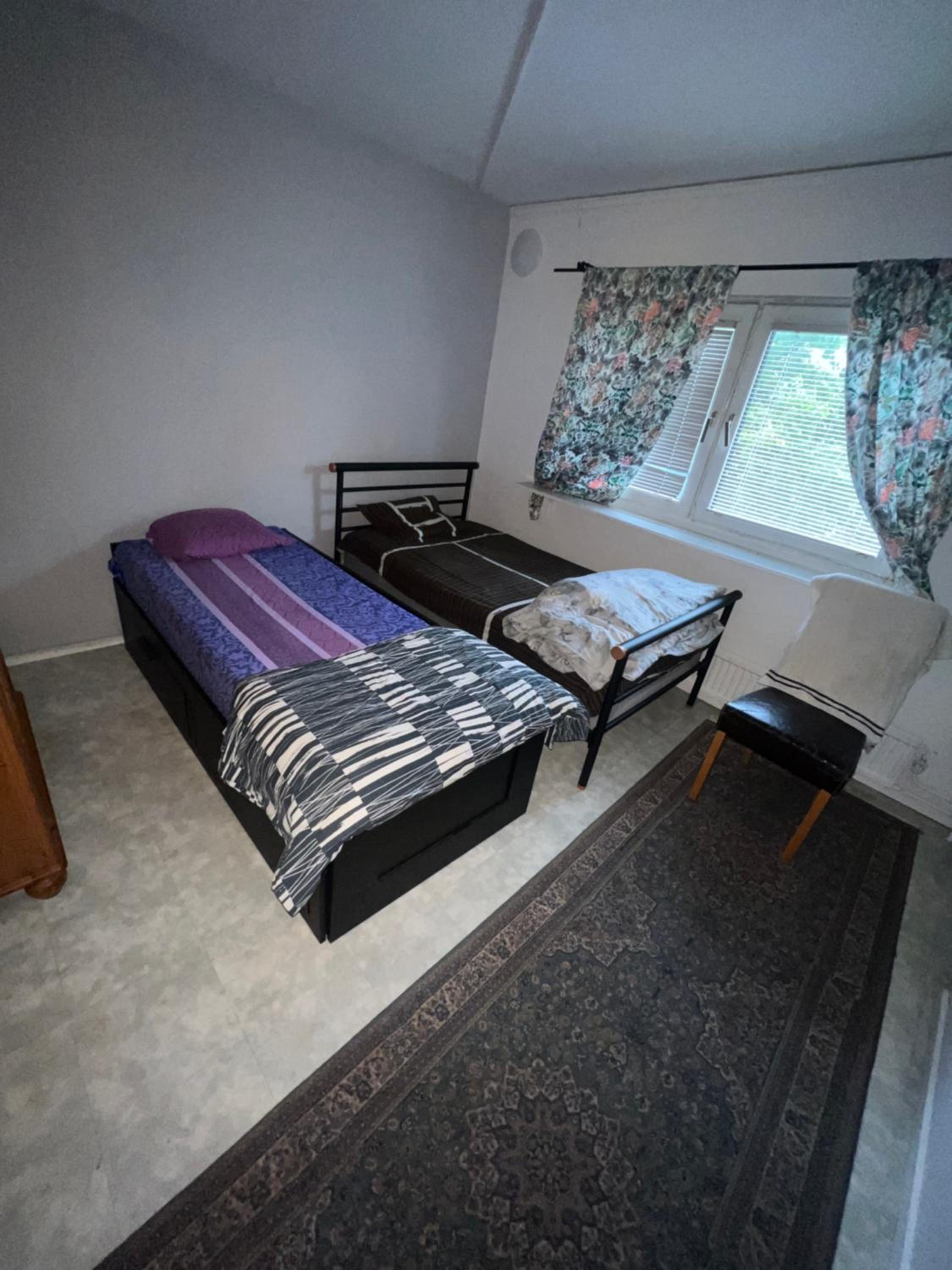 Nice room with balcony view 3