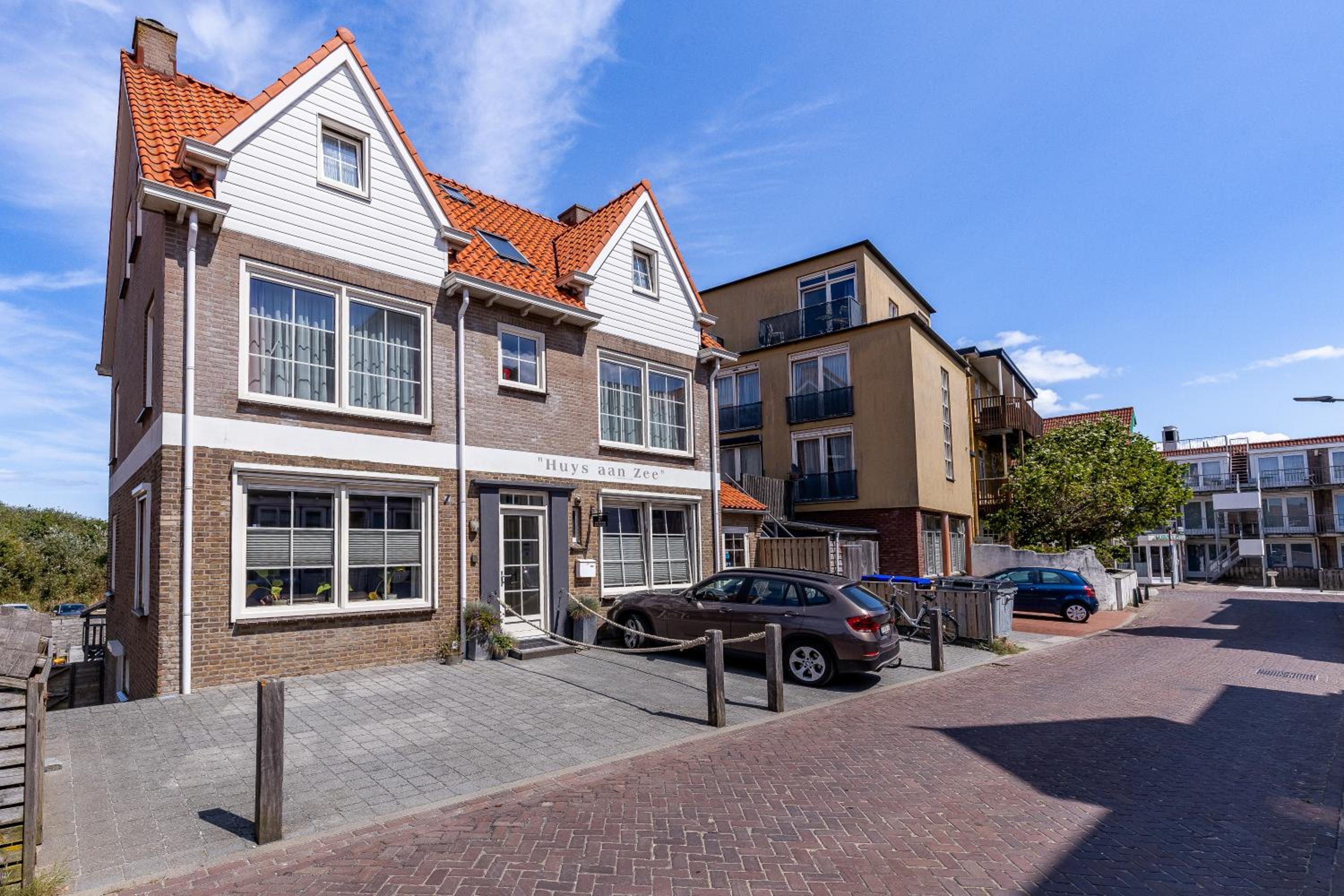 Photo 7