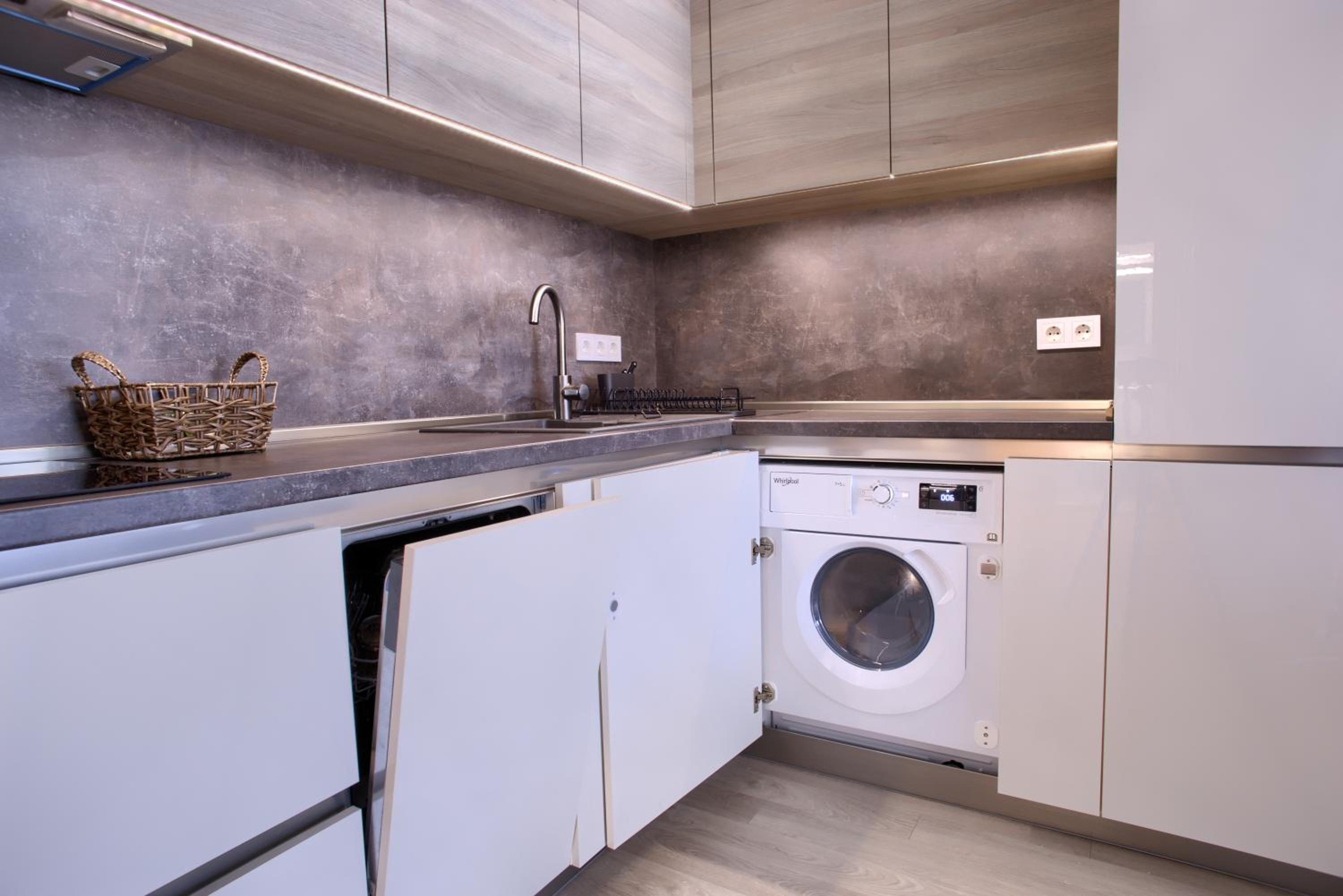 Anel apartment