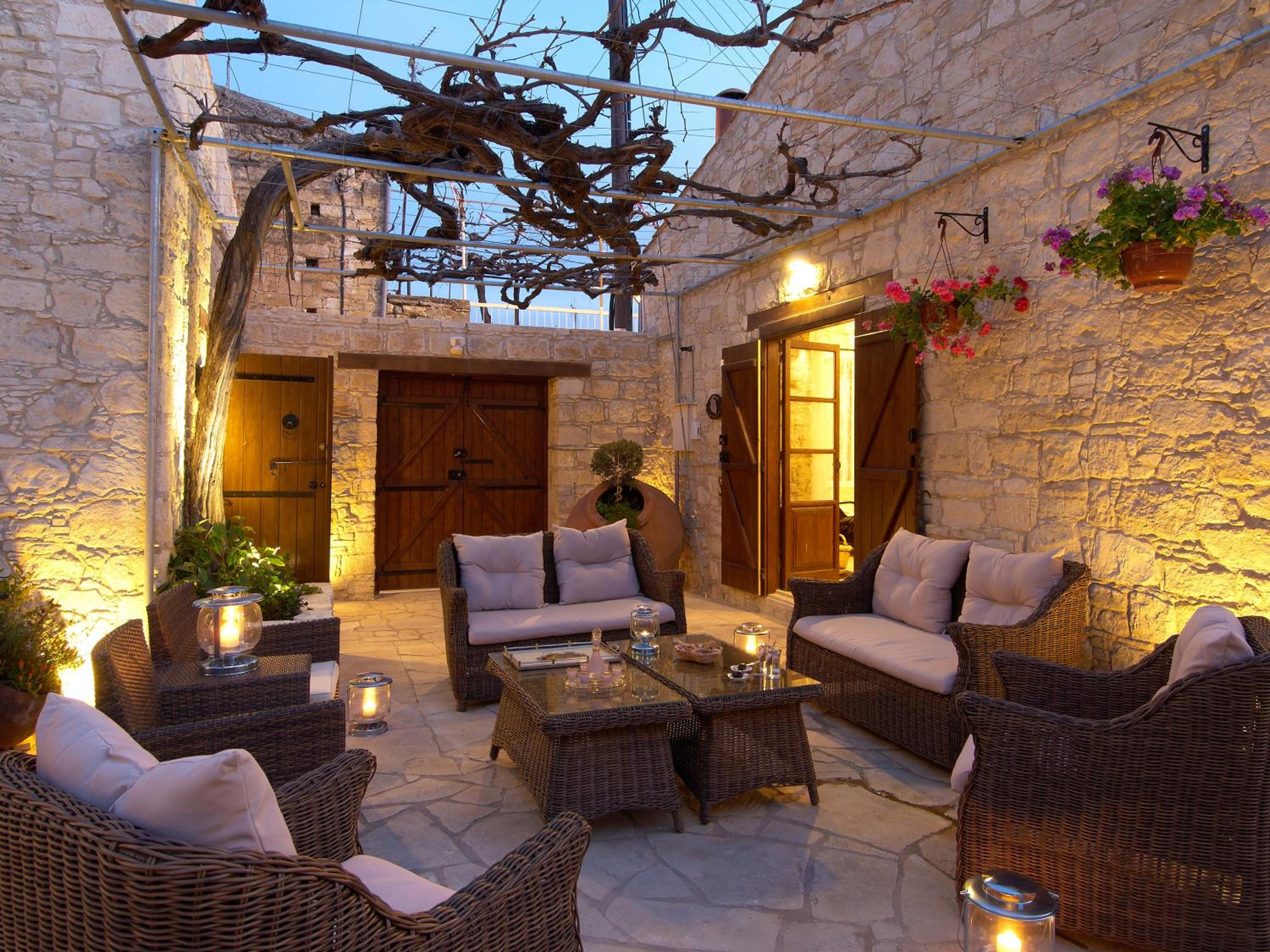 Arsorama Village Homes