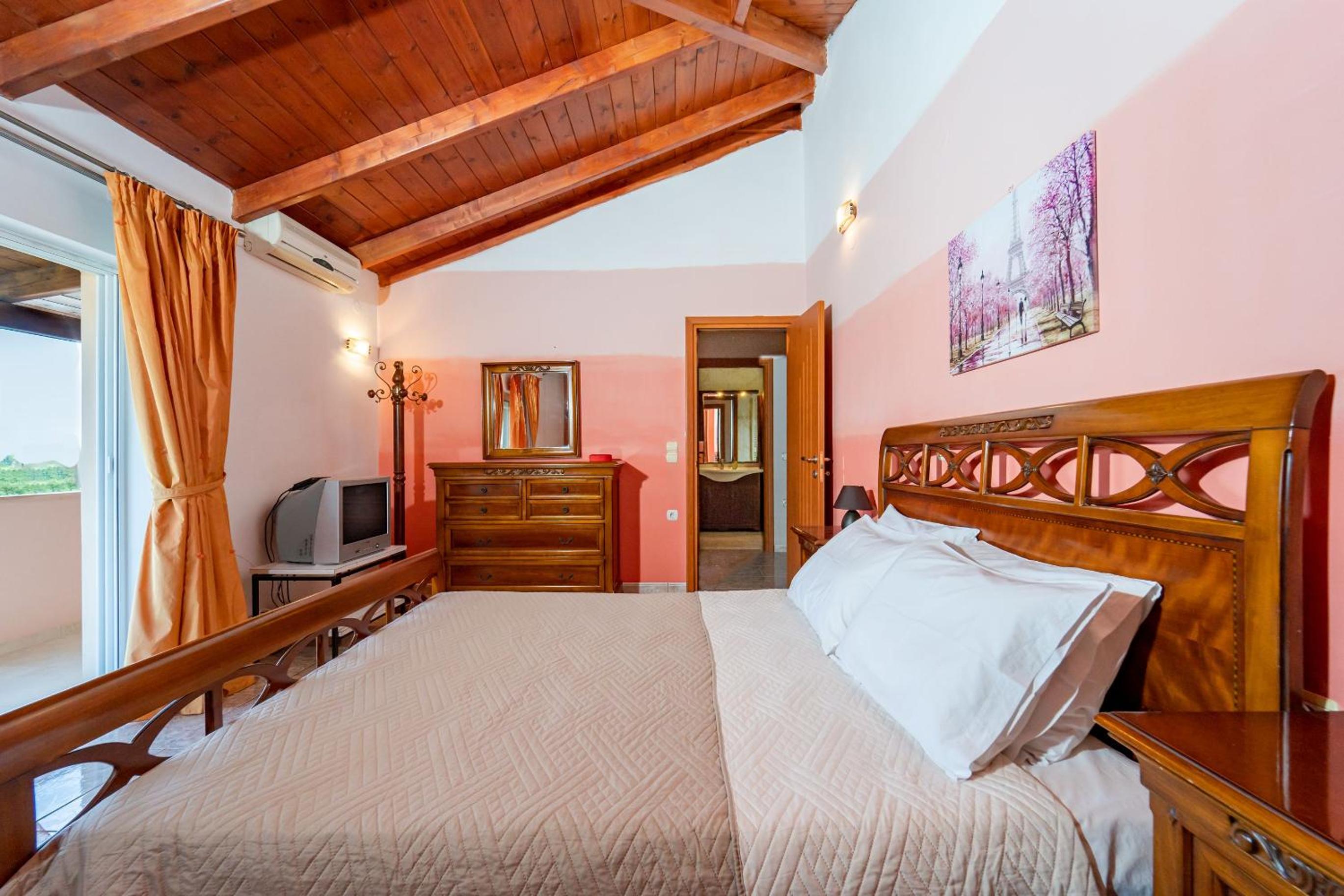 Mataragkas Villa - 1km from Laganas Center, by ZanteWize