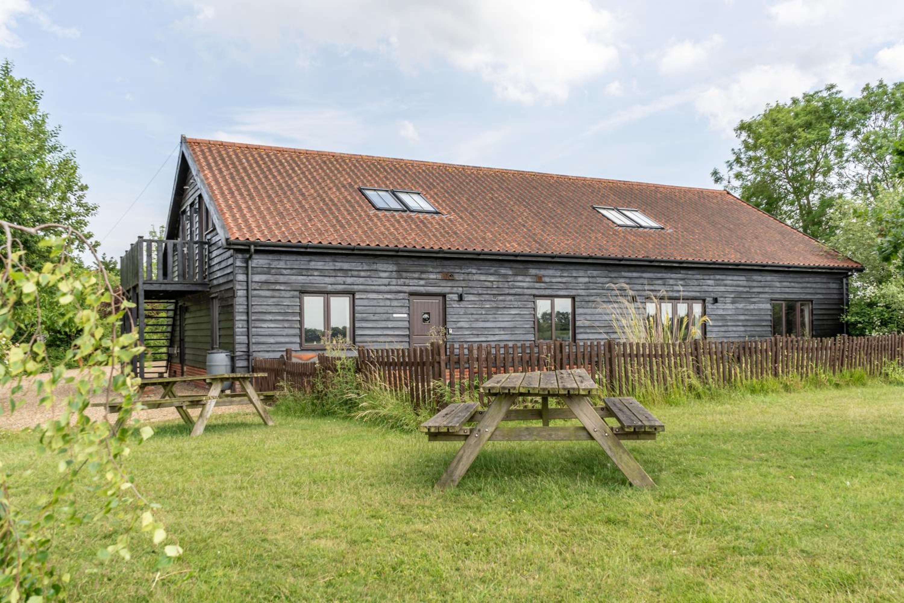 The Dairy - Holly Tree Barns view 4