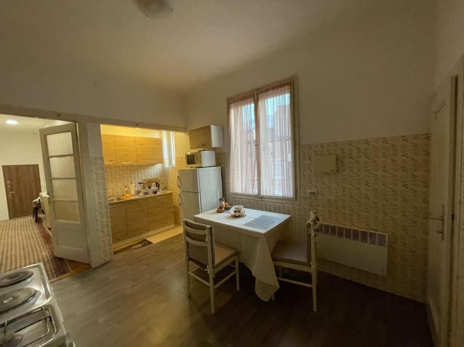 Amea Residence: Residential Suite in City Center