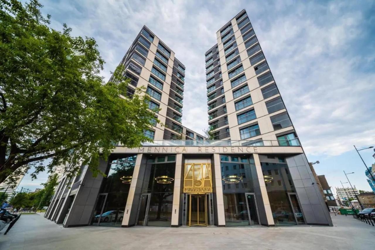 Urban Chic - Luxury 2-Bedroom, Mennica Residence