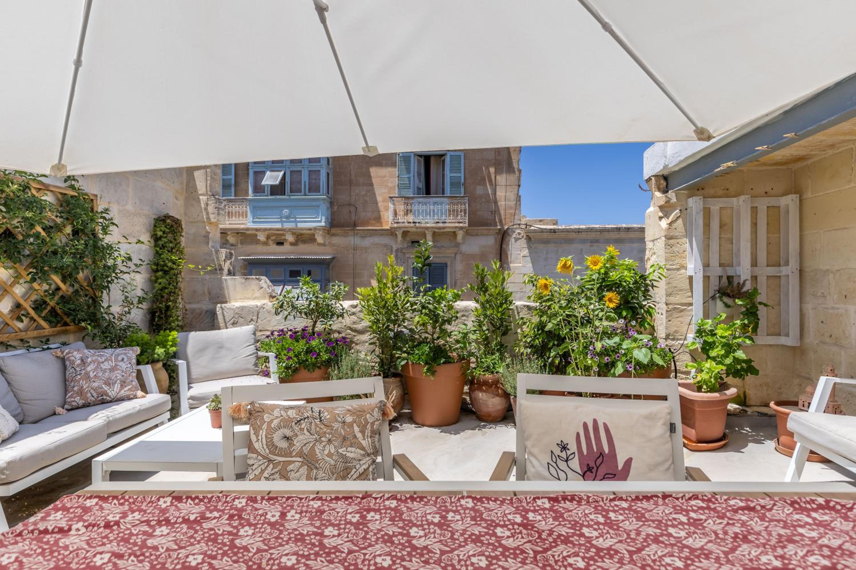 Stunning Valletta Palazzino view 2