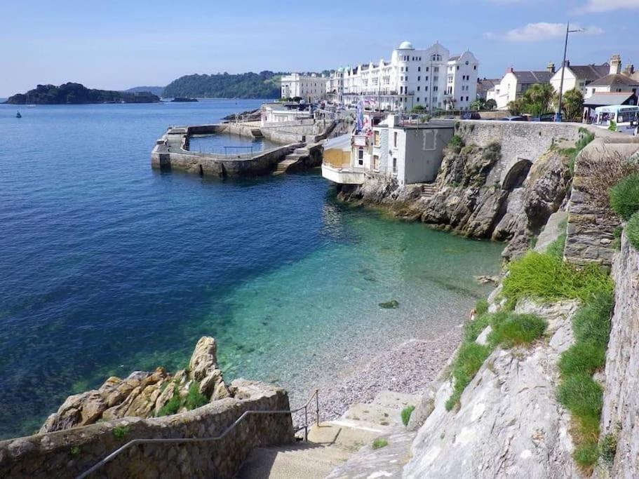 Plymouth Hoe Central * Free Parking * Ocean Reach view 4