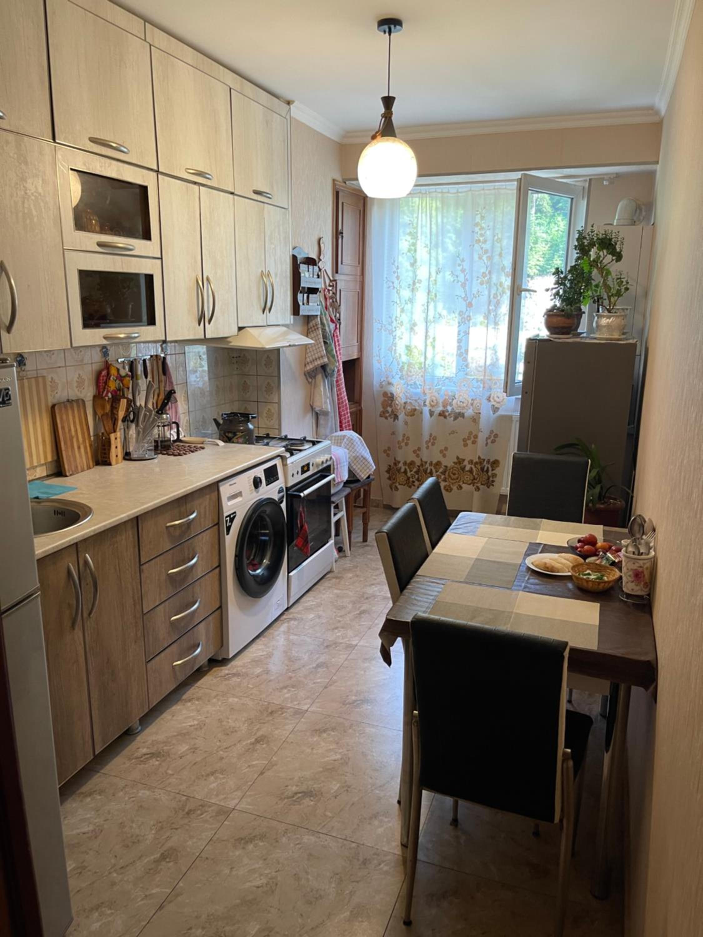 Apartment Erekle view 2