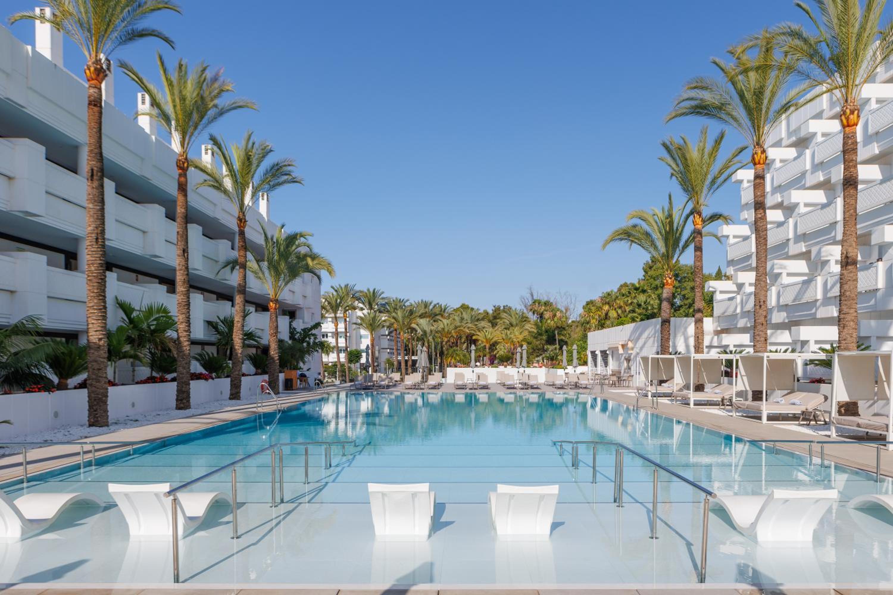 Hotel Alanda Marbella Hotel - Image 1