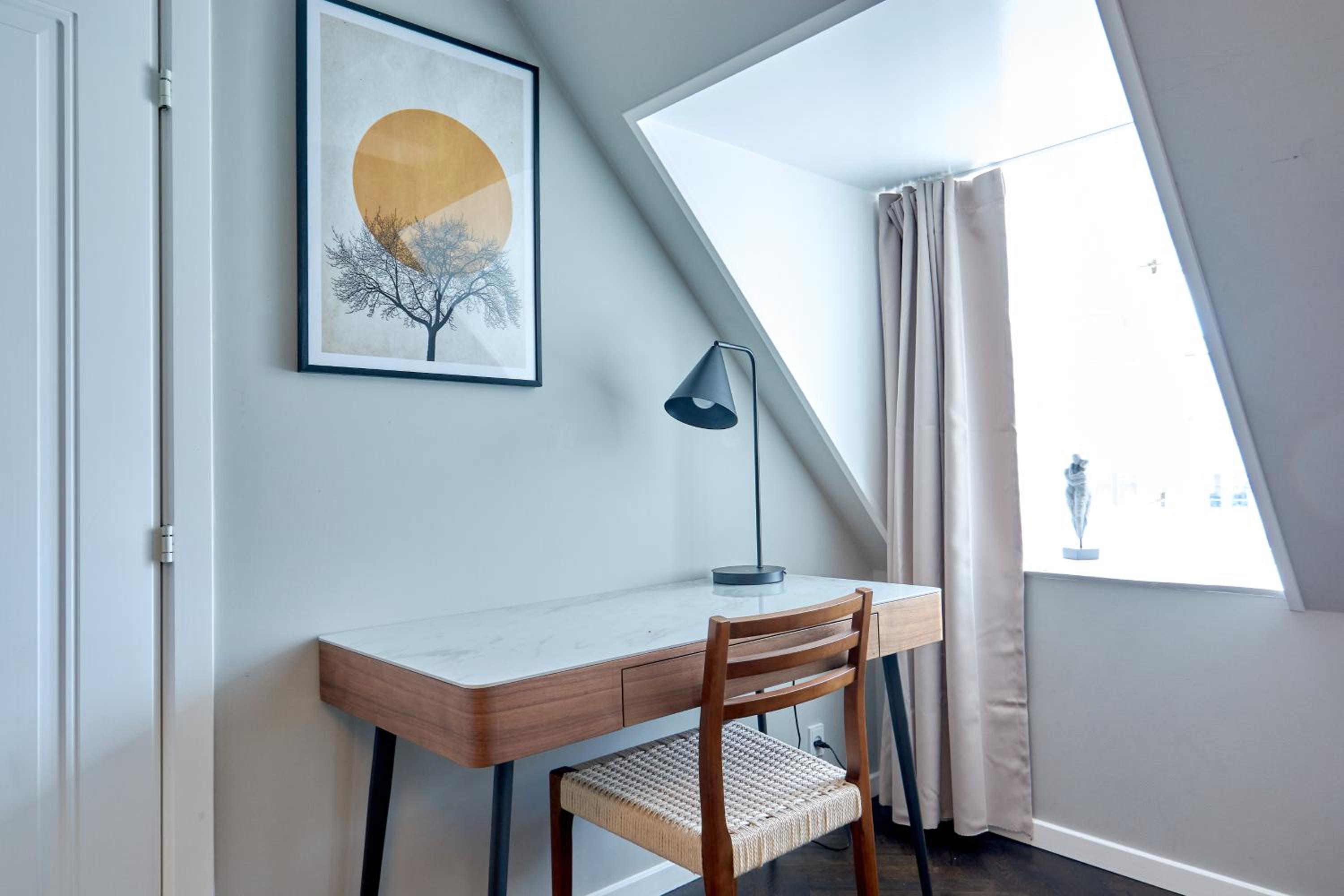 LUXURY Penthouse · Private Balcony · Heart of Copenhagen view 2