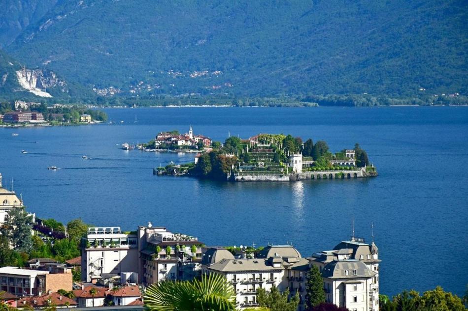Breathtaking lake view in the heart of Stresa