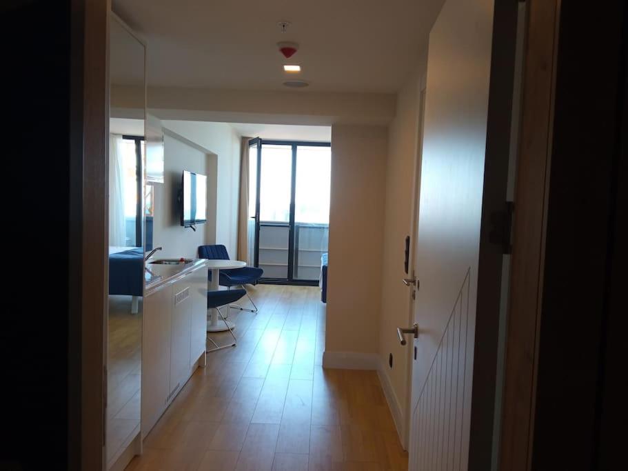 Cozy studio-apartment 2 minutes to beach view 3