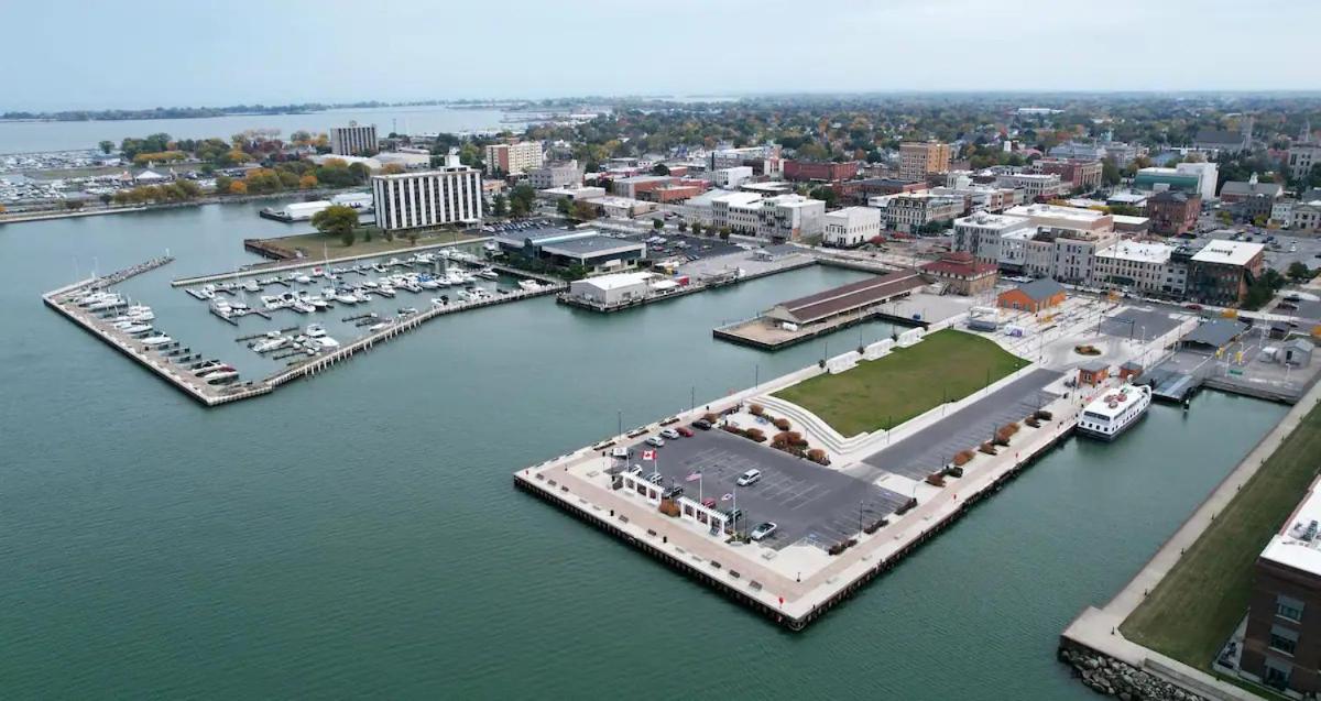 Condo with Lake & Cedar Point Views From Balcony. view 4