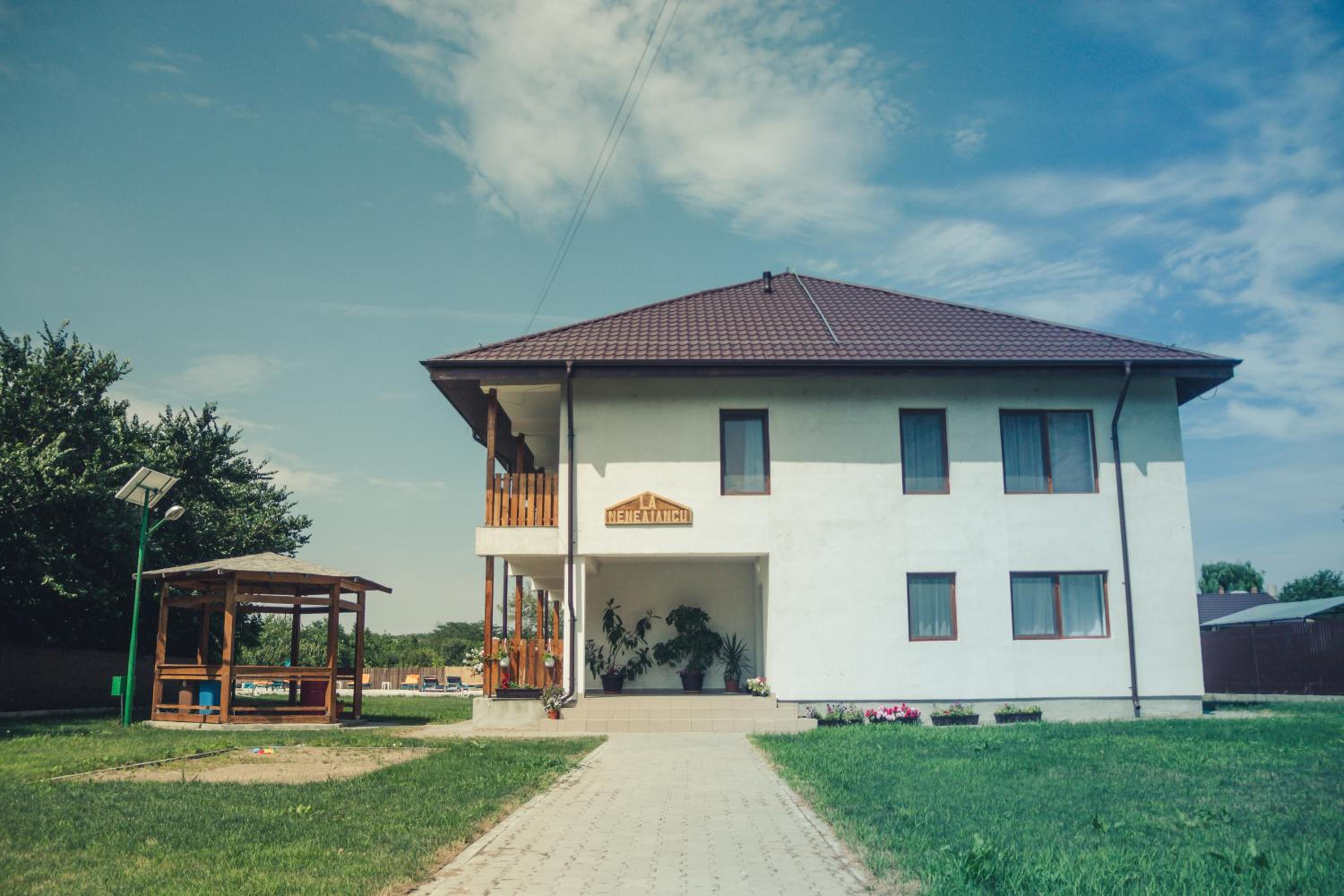 Pensiunea La nenea Iancu