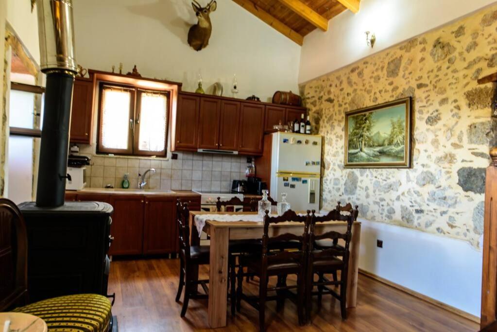 Kliton Villa