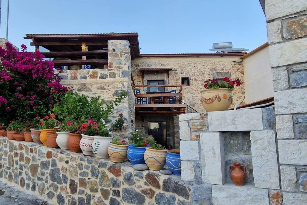 Kliton Villa