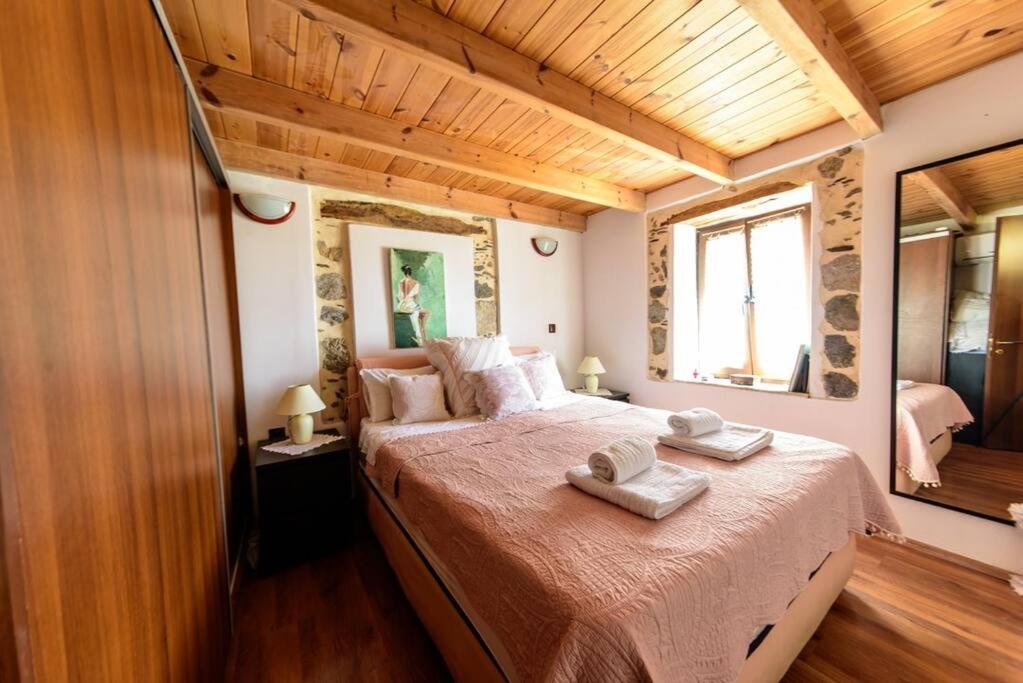 Kliton Villa