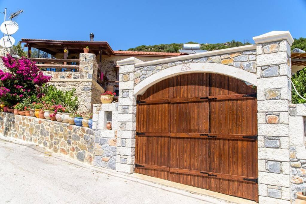 Kliton Villa