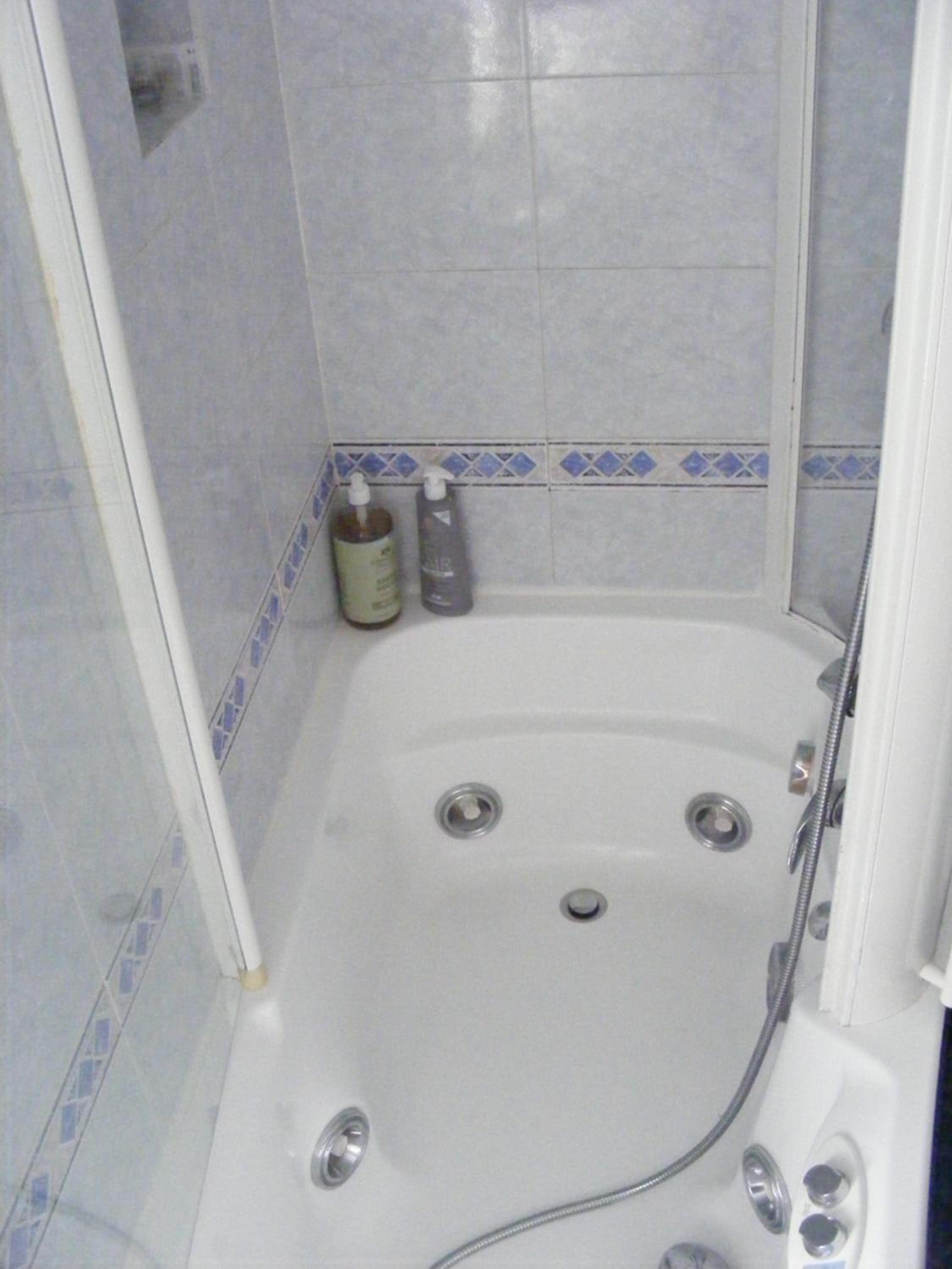 Photo 36