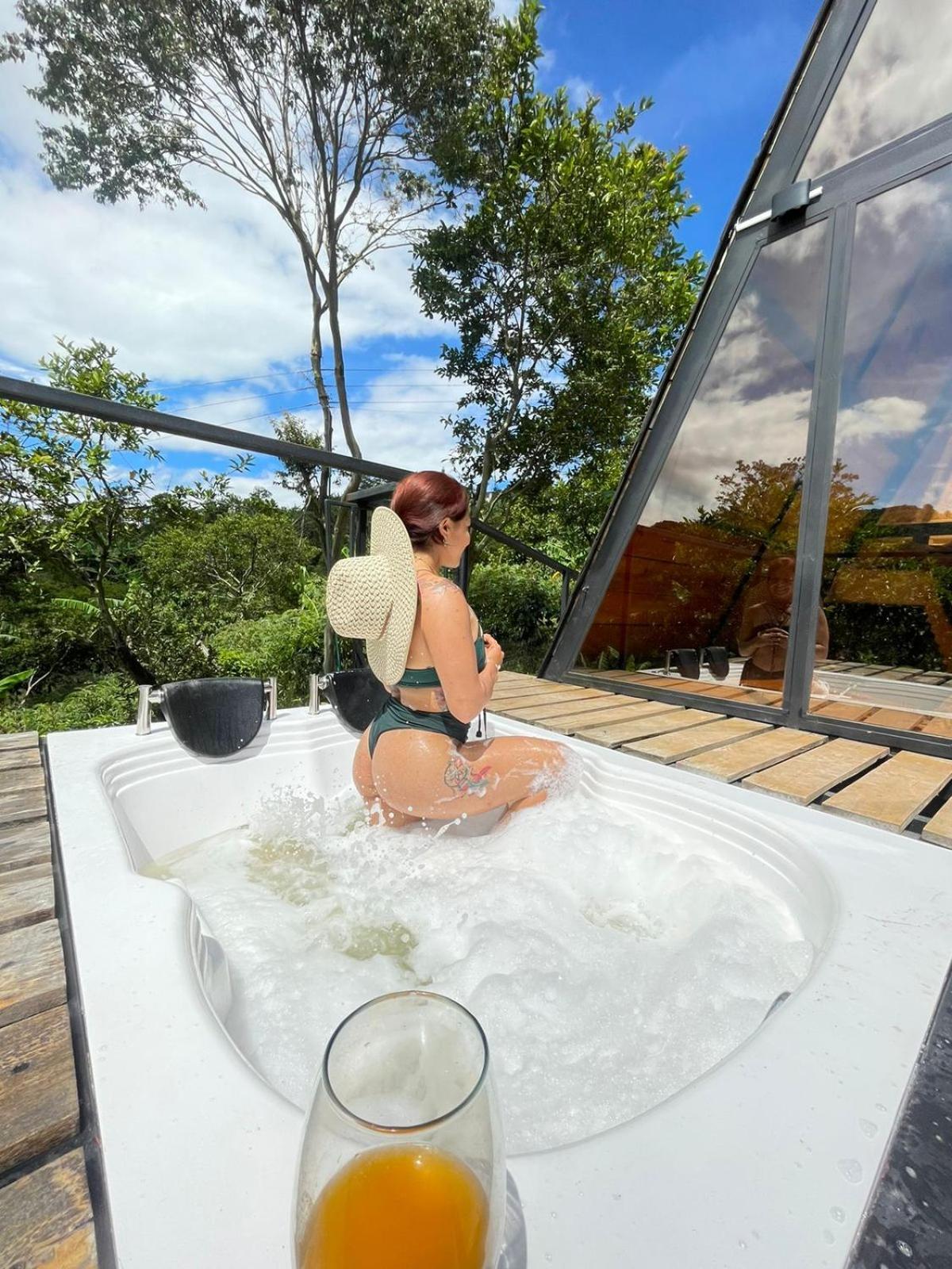 Encanto Glamping