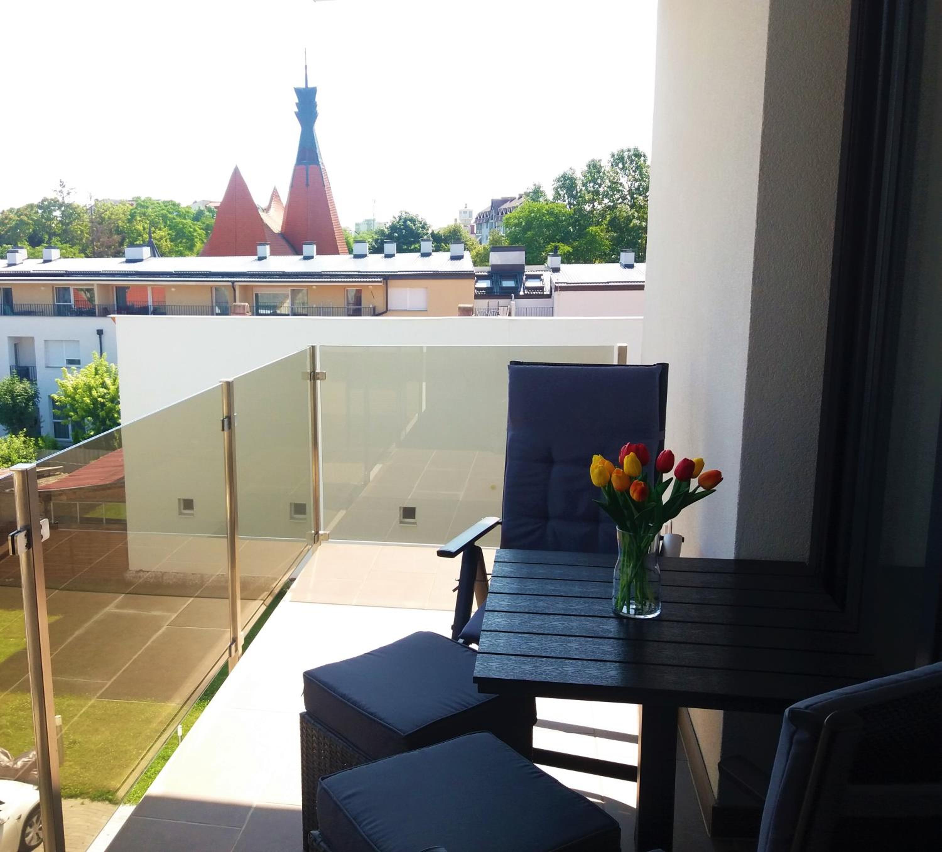 TomJohn Apartman Siófok view 3