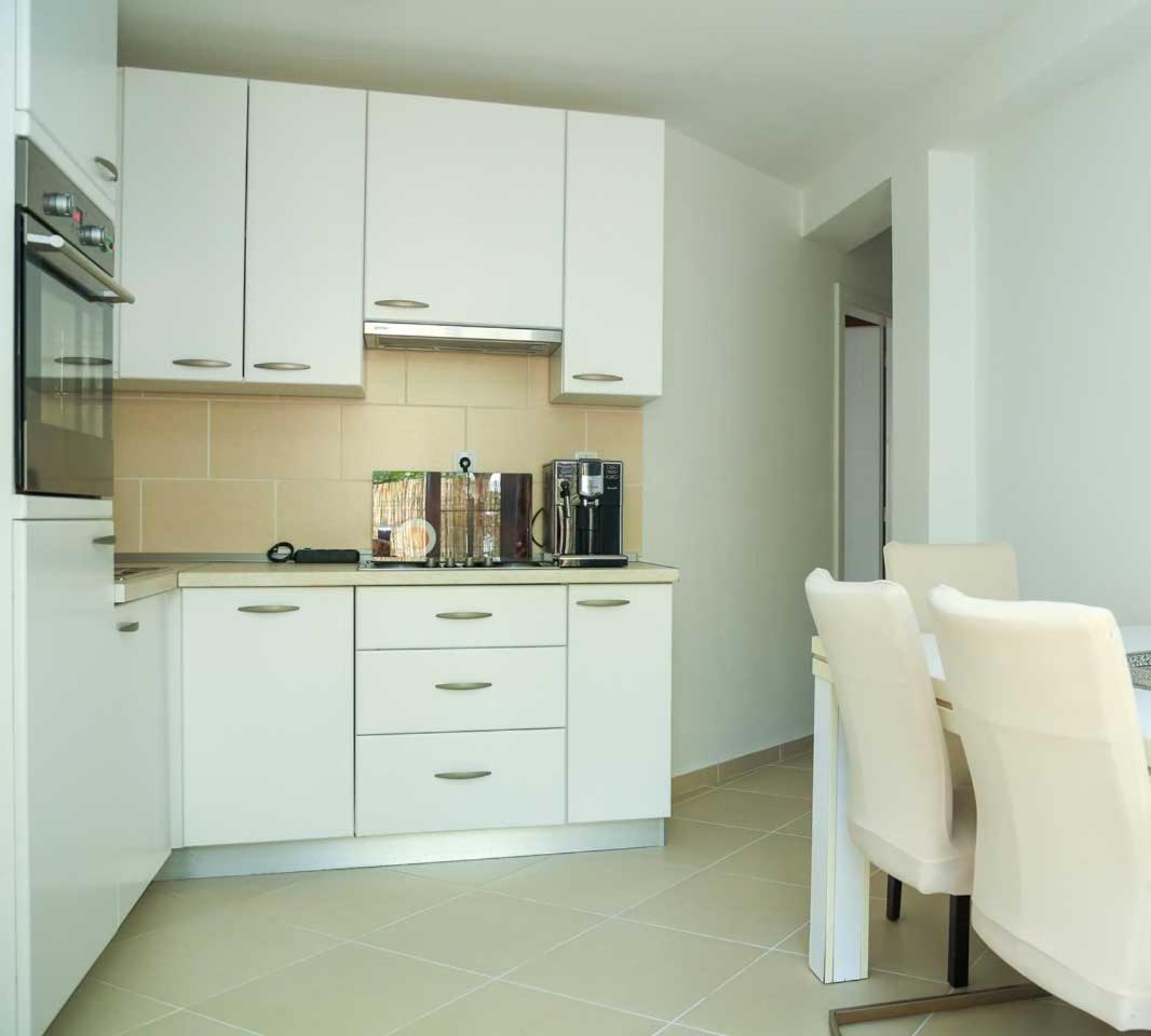Adrian-Apartments-51511-Malinska-Otok-Krk Primorska 21 view 5