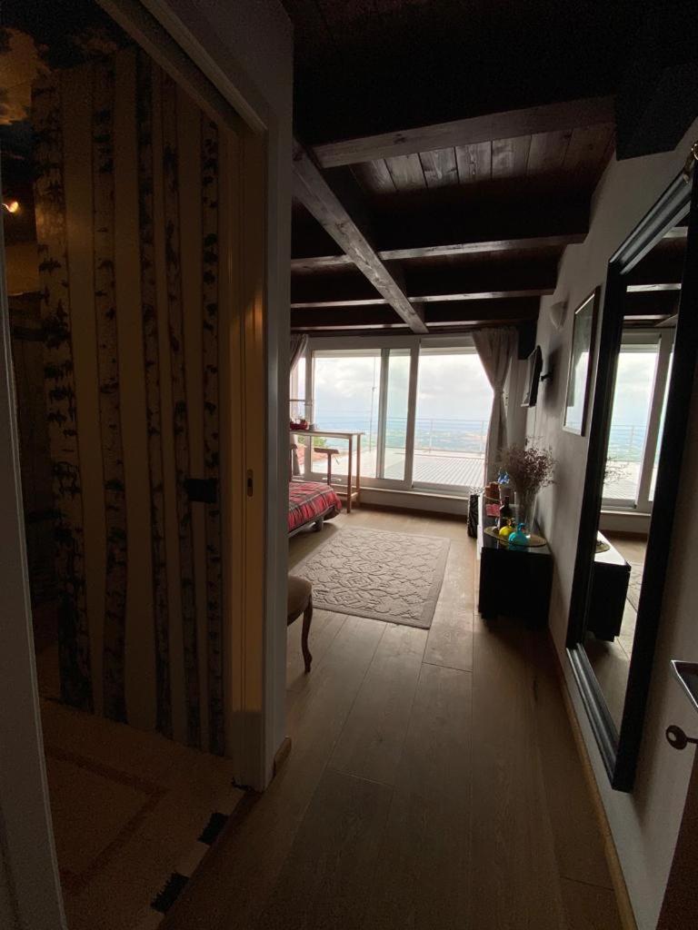 Skyline - Dante vista Mare parcheggio Borgo Maggiore view 5