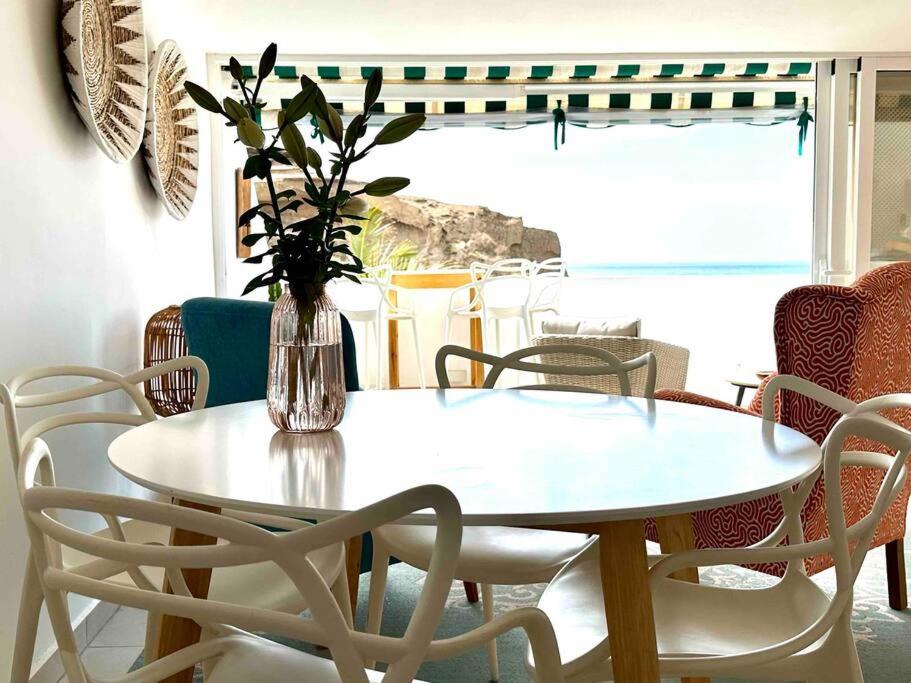 Paraiso de Tajao en La Mareta — dining