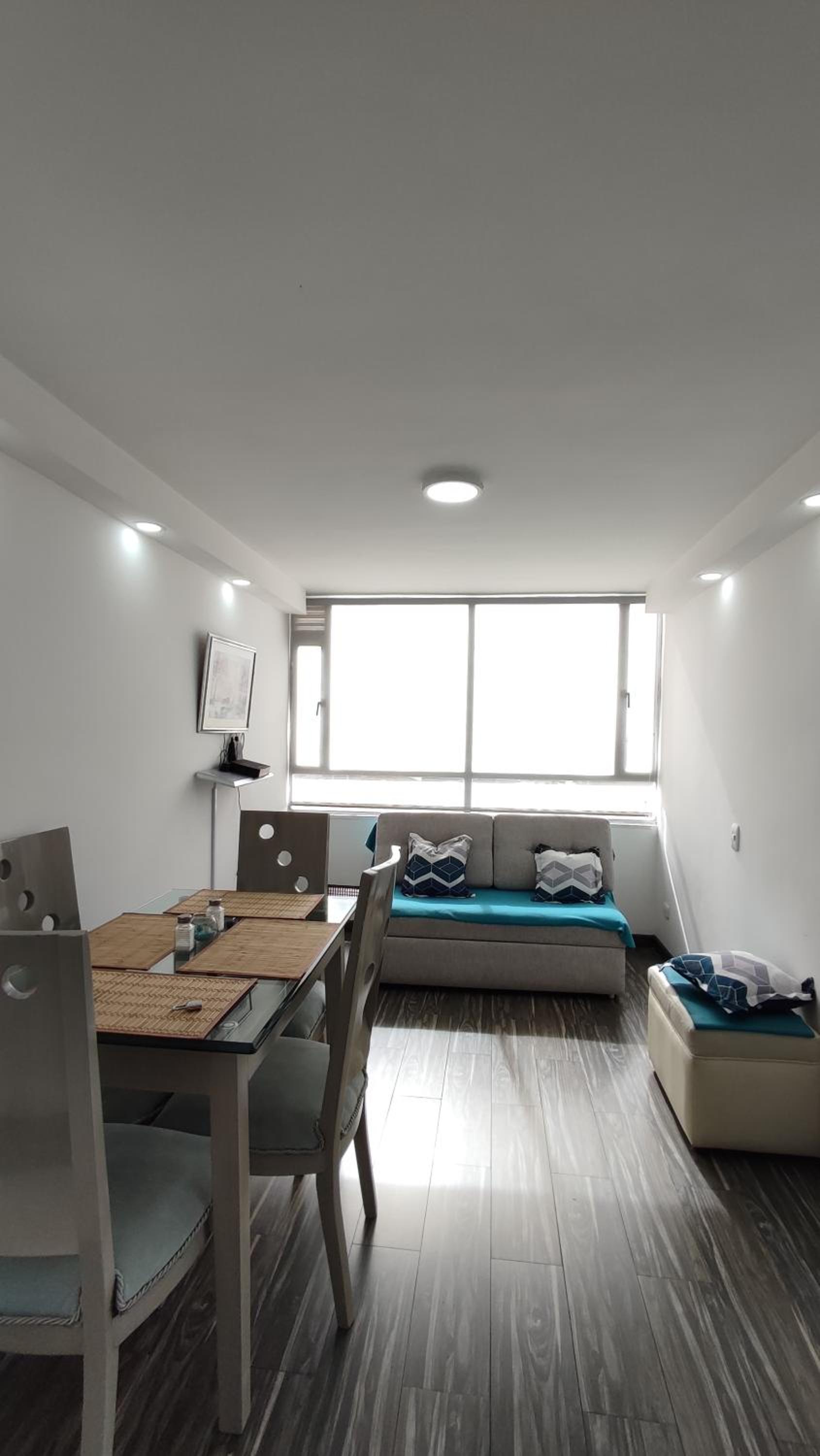 Apartamento Embajada Americana Centro