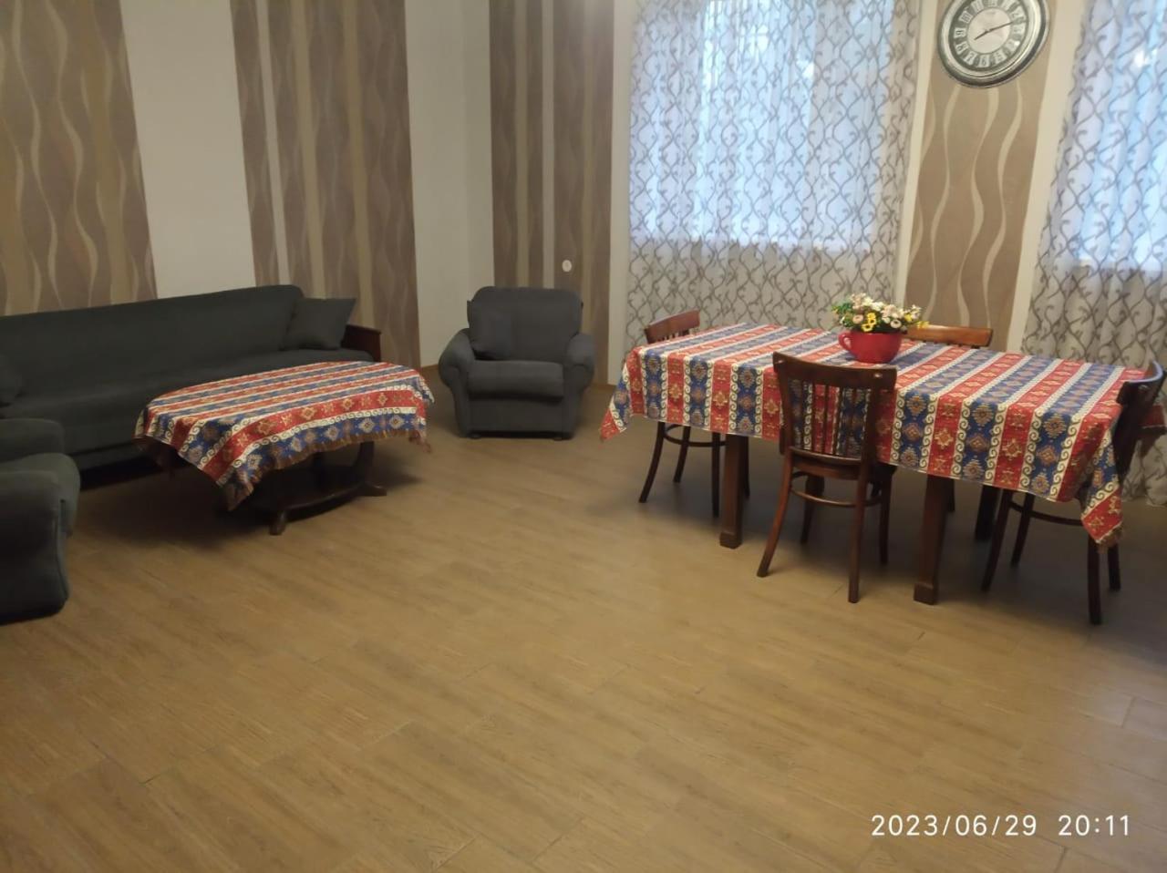Em&Ri Guest House in Odzun