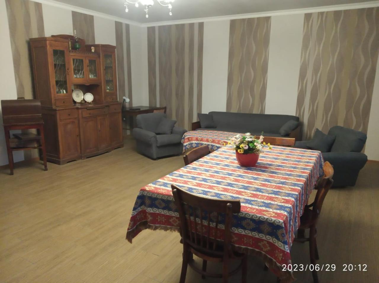 Em&Ri Guest House in Odzun