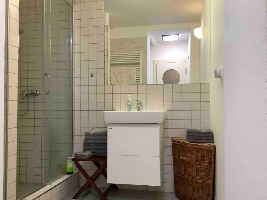 Quiet, Spacious and New 72m2 Old Town Apartment - perfect for 4-6